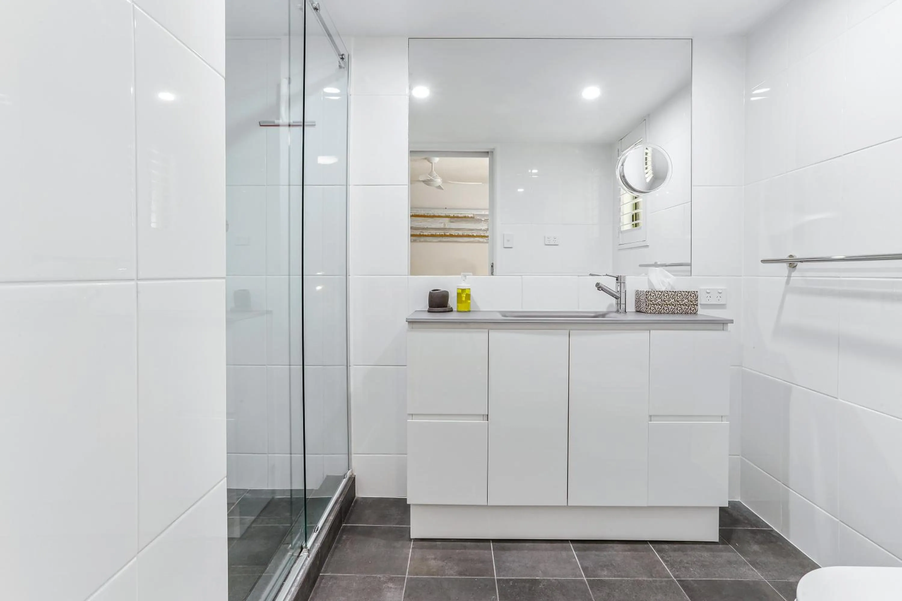 Shower in Noosa River Retreat Holiday Apartments