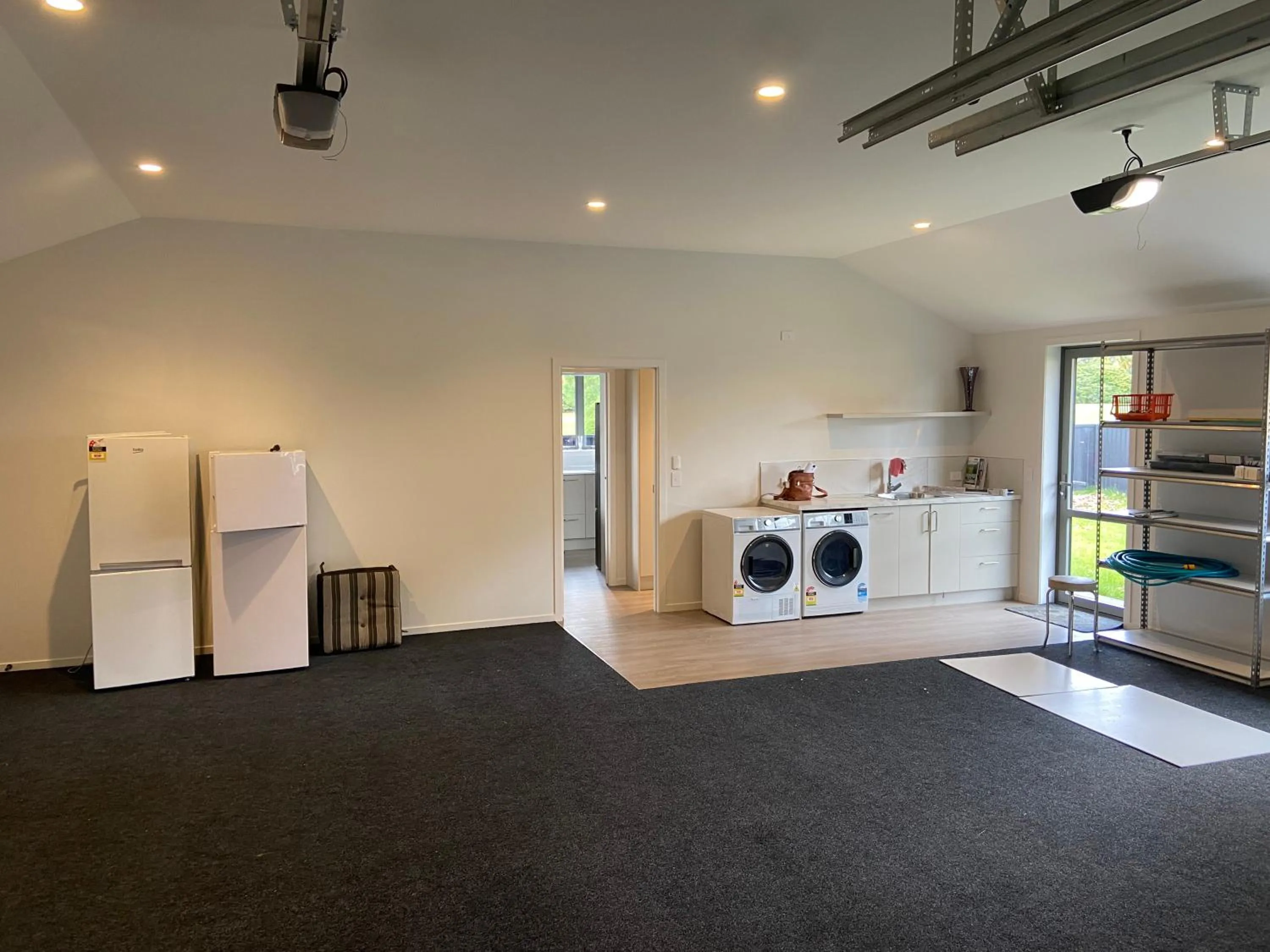 Parking in Red Tussock Motel