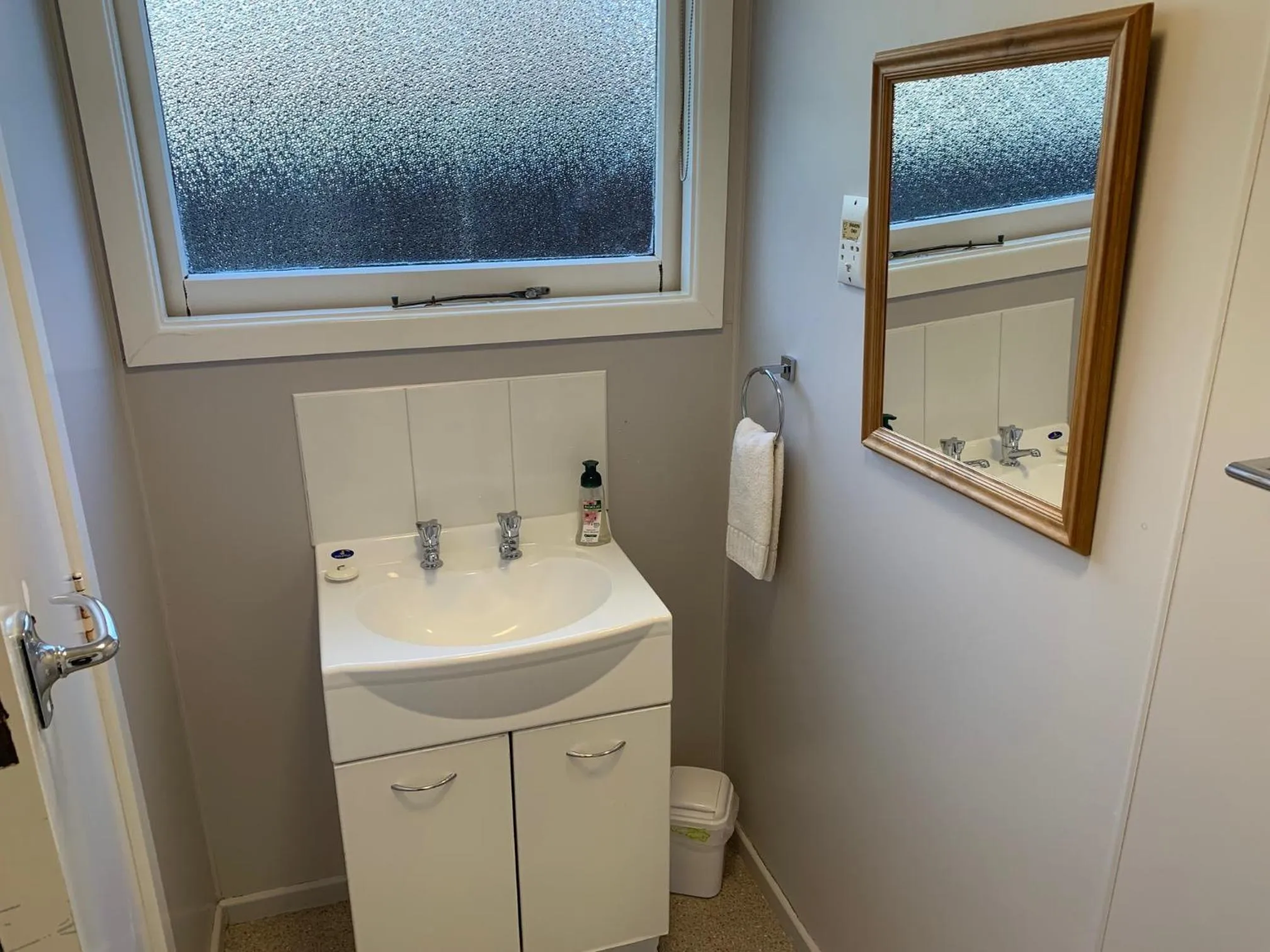 Bathroom in Red Tussock Motel
