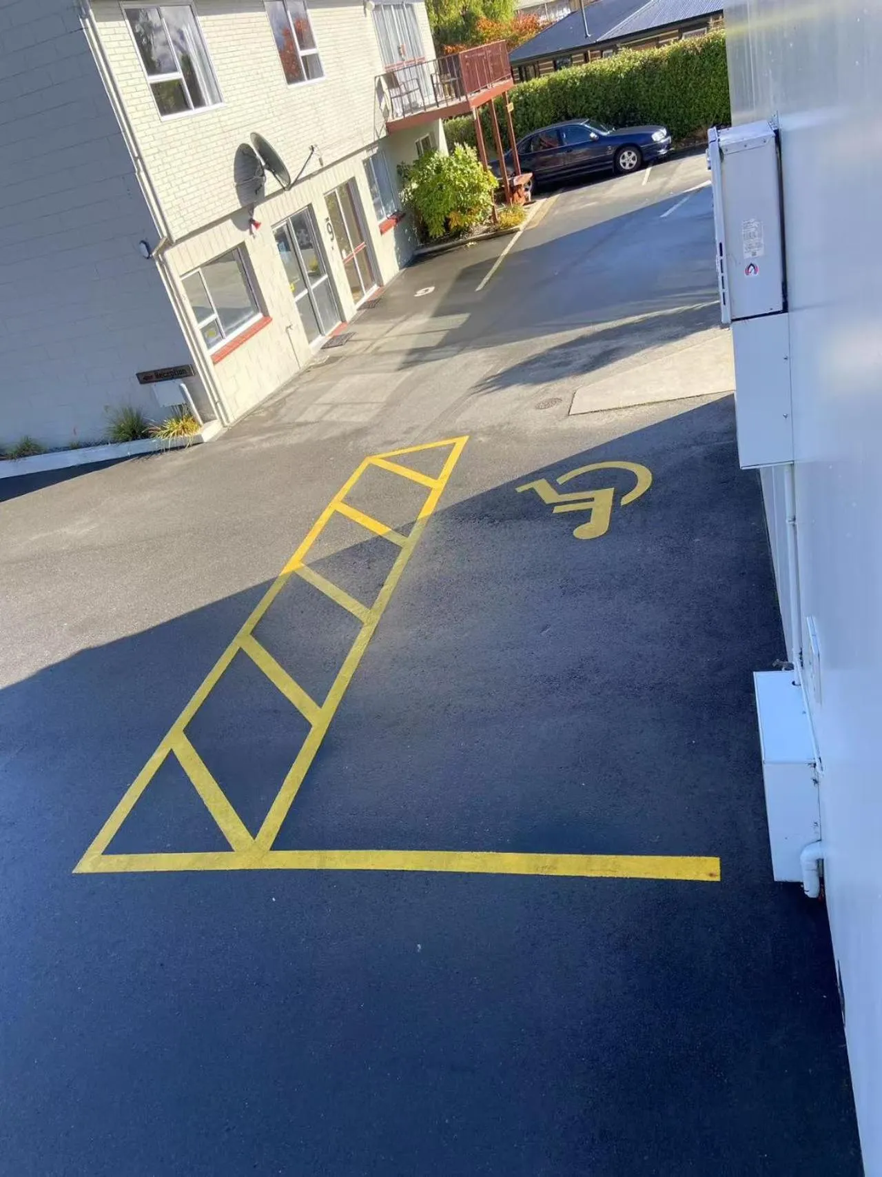 Parking in Red Tussock Motel