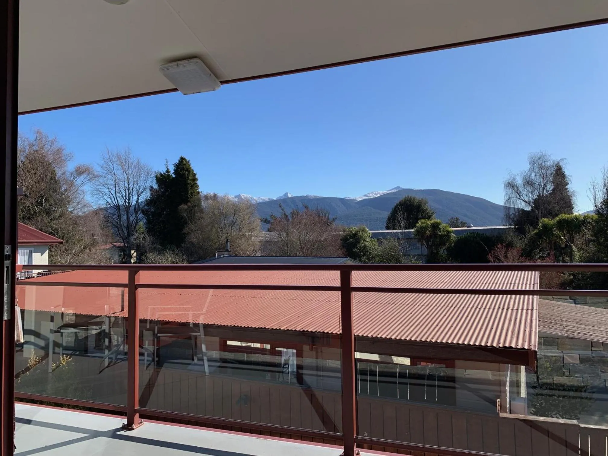 Natural landscape in Red Tussock Motel