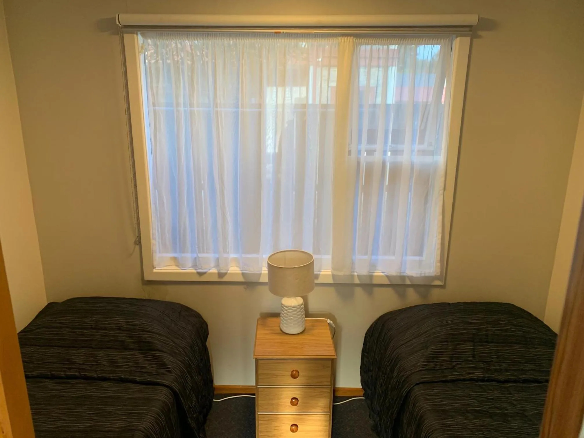 Bedroom in Red Tussock Motel