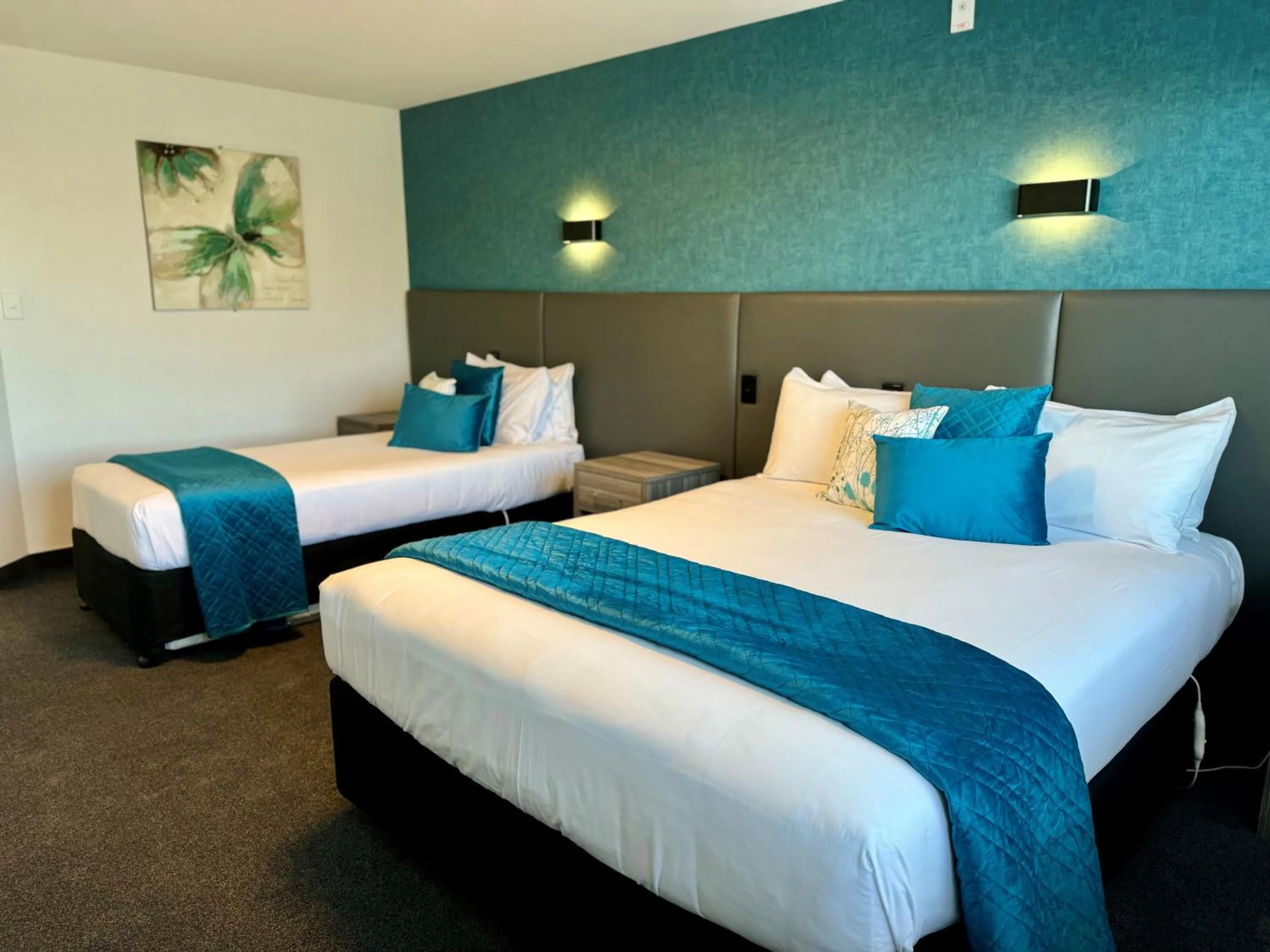 Bedroom, Bed in Homestead Villa Motel