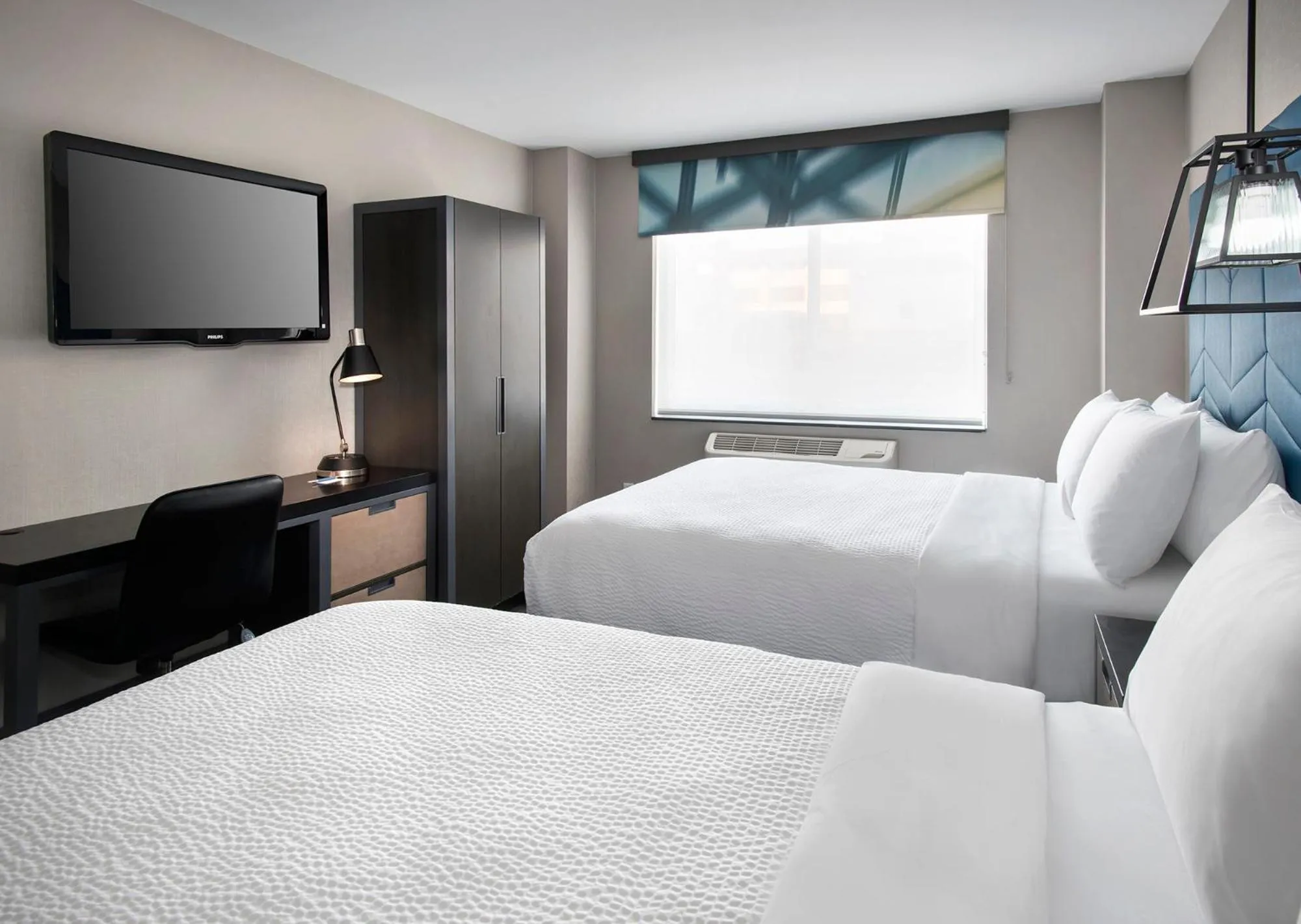 Bed in Four Points by Sheraton Manhattan SoHo Village