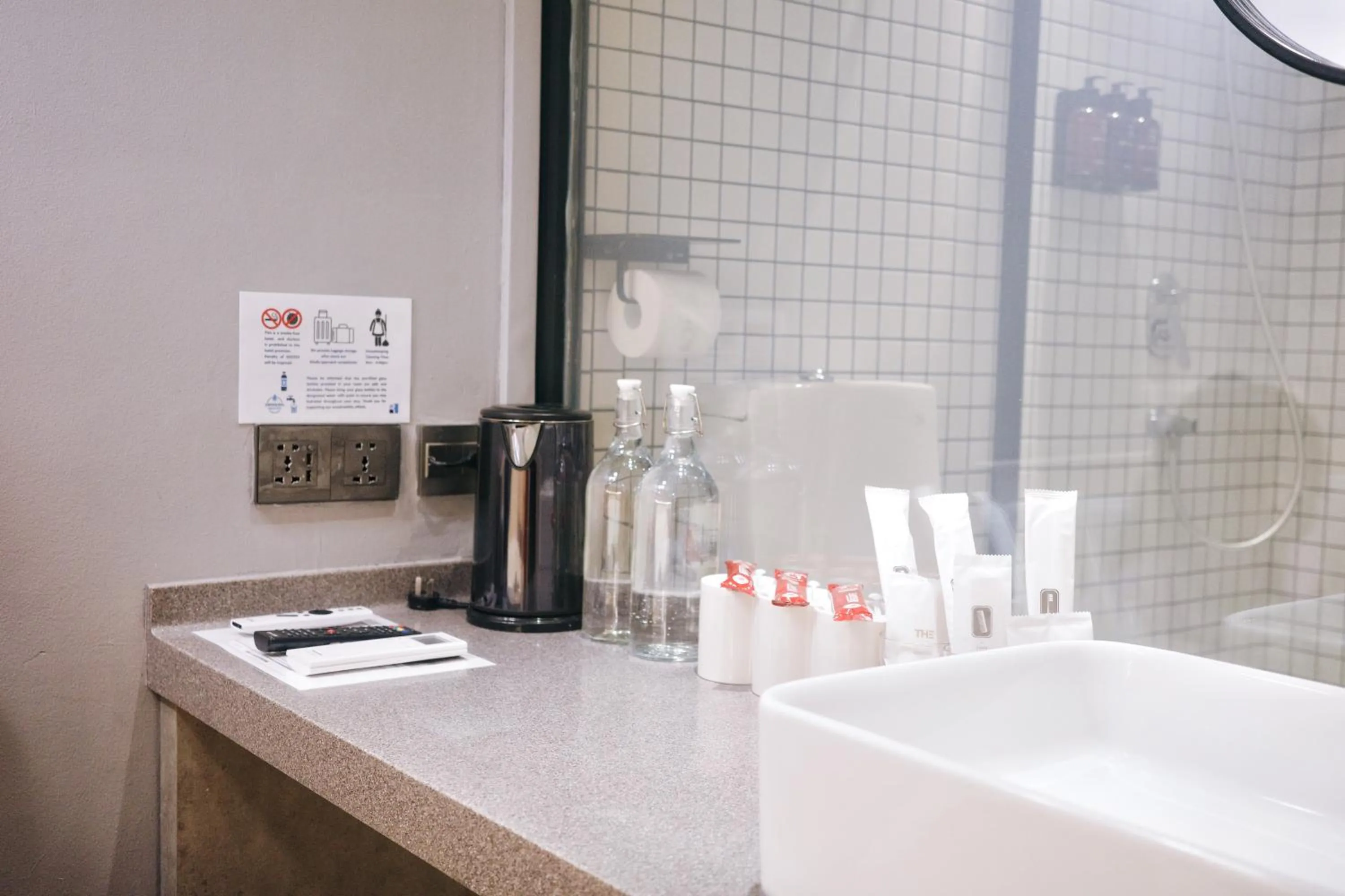 Bathroom in Rest Chinatown Hotel