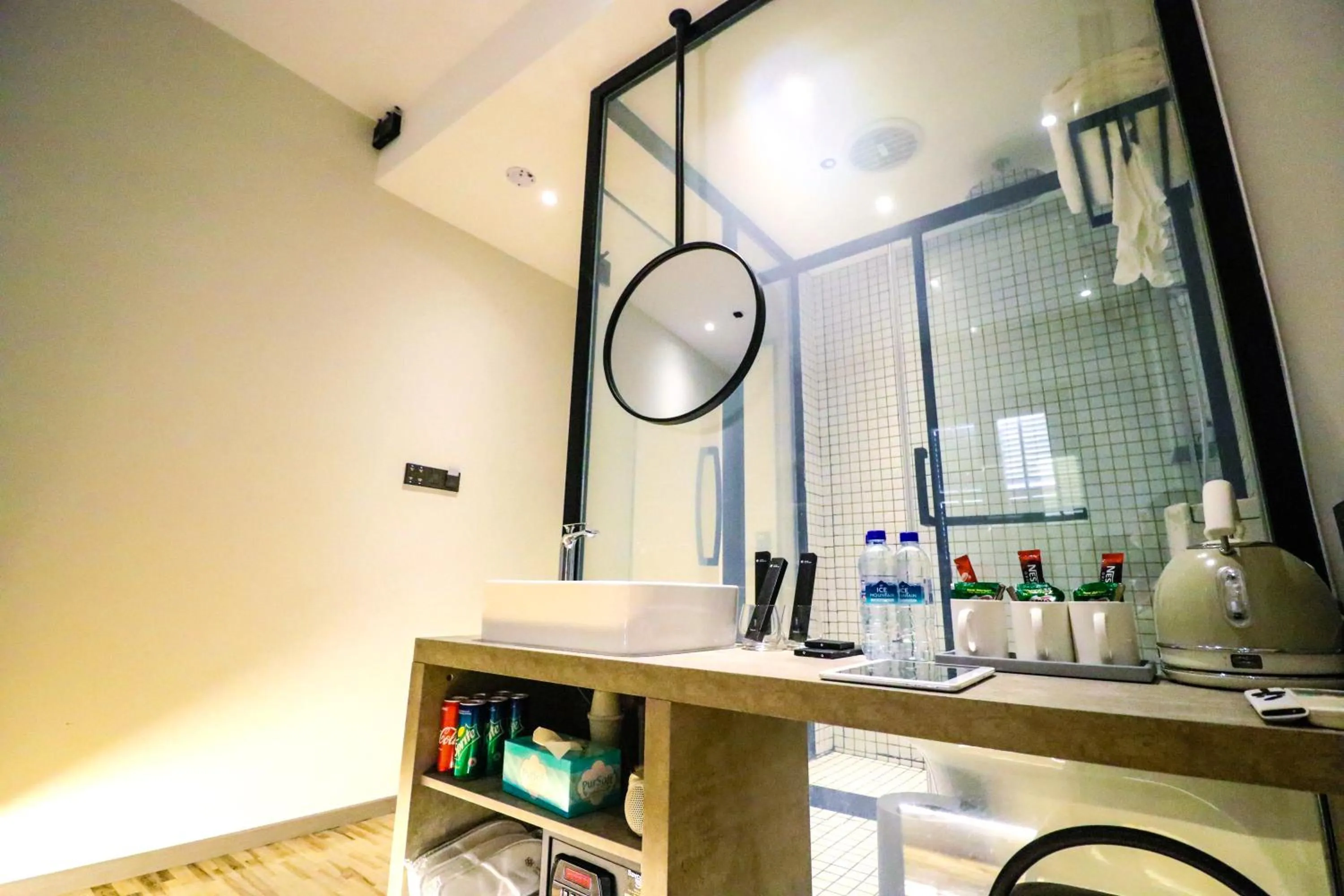 Bathroom in Rest Chinatown Hotel