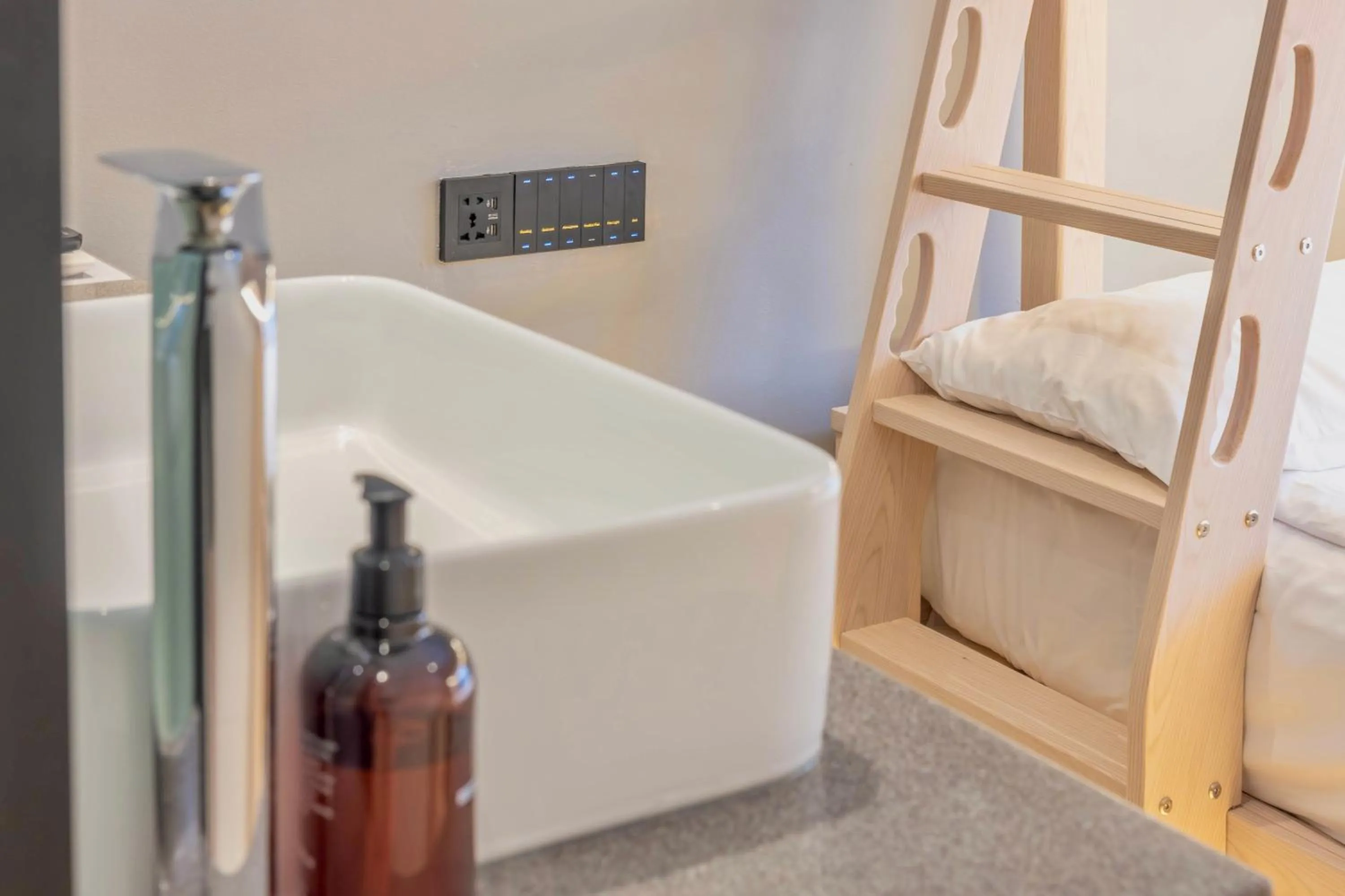 Bed in Rest Chinatown Hotel