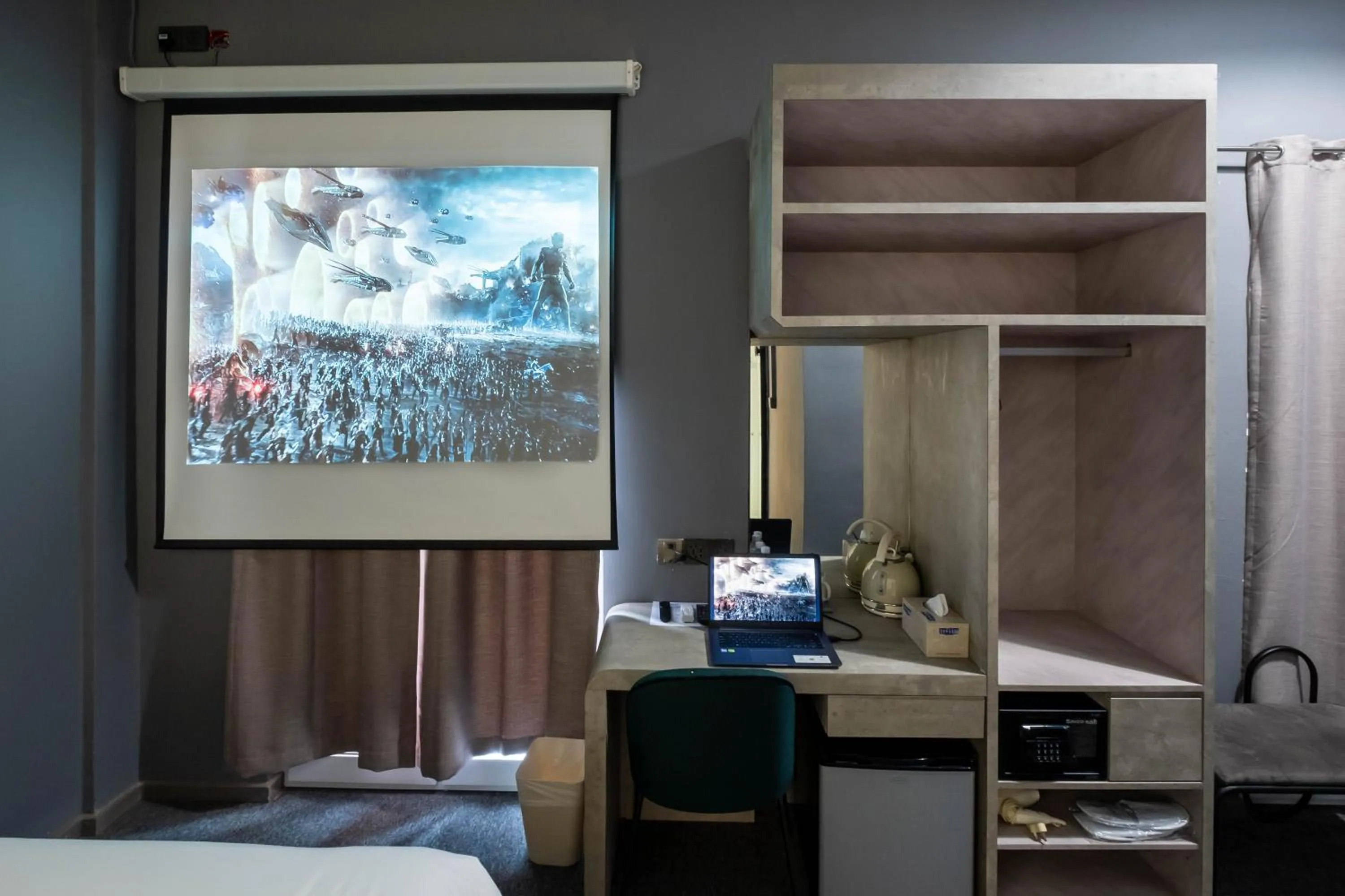 TV and multimedia, Bed in Rest Chinatown Hotel