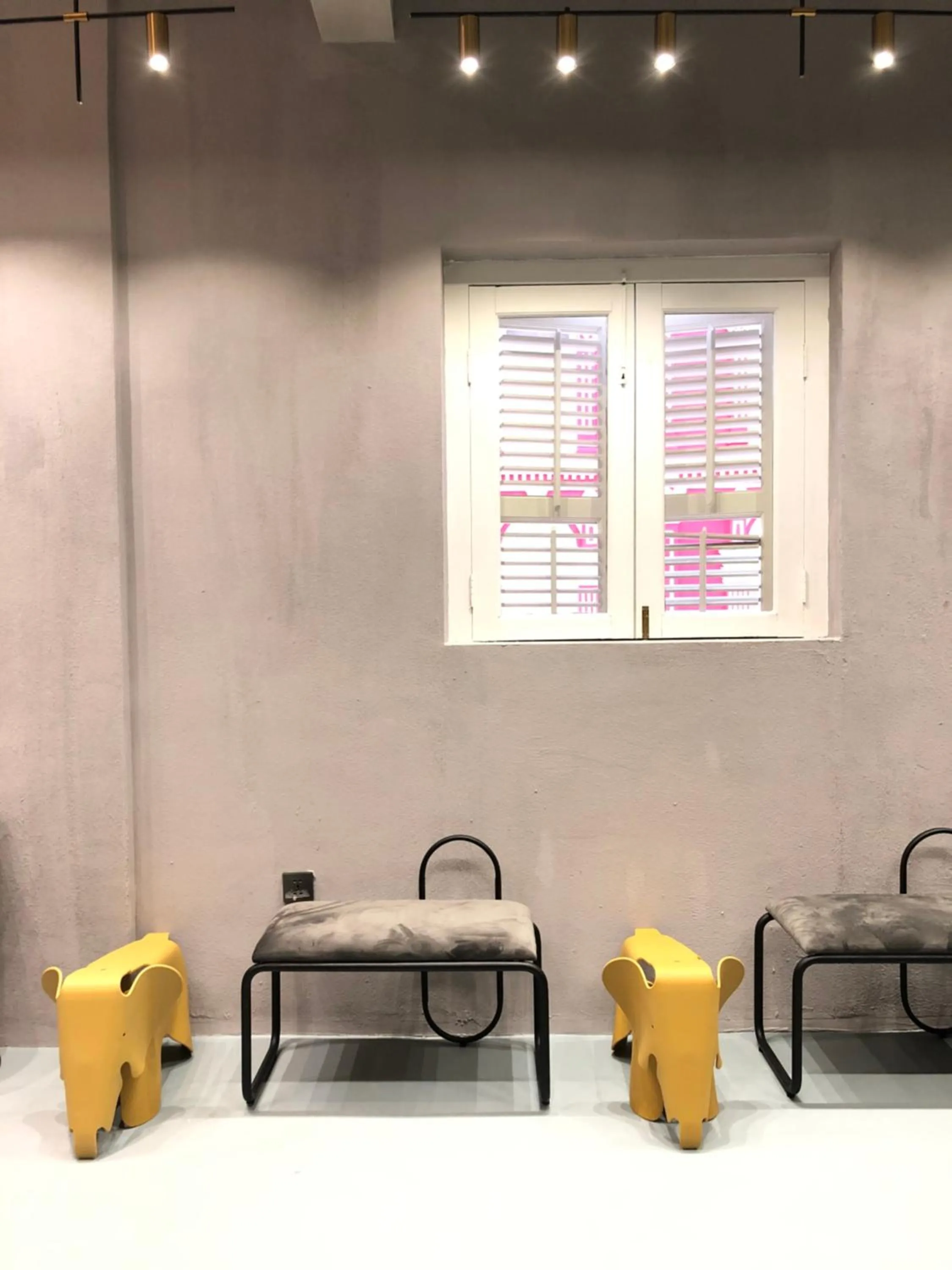 Lobby or reception in Rest Chinatown Hotel