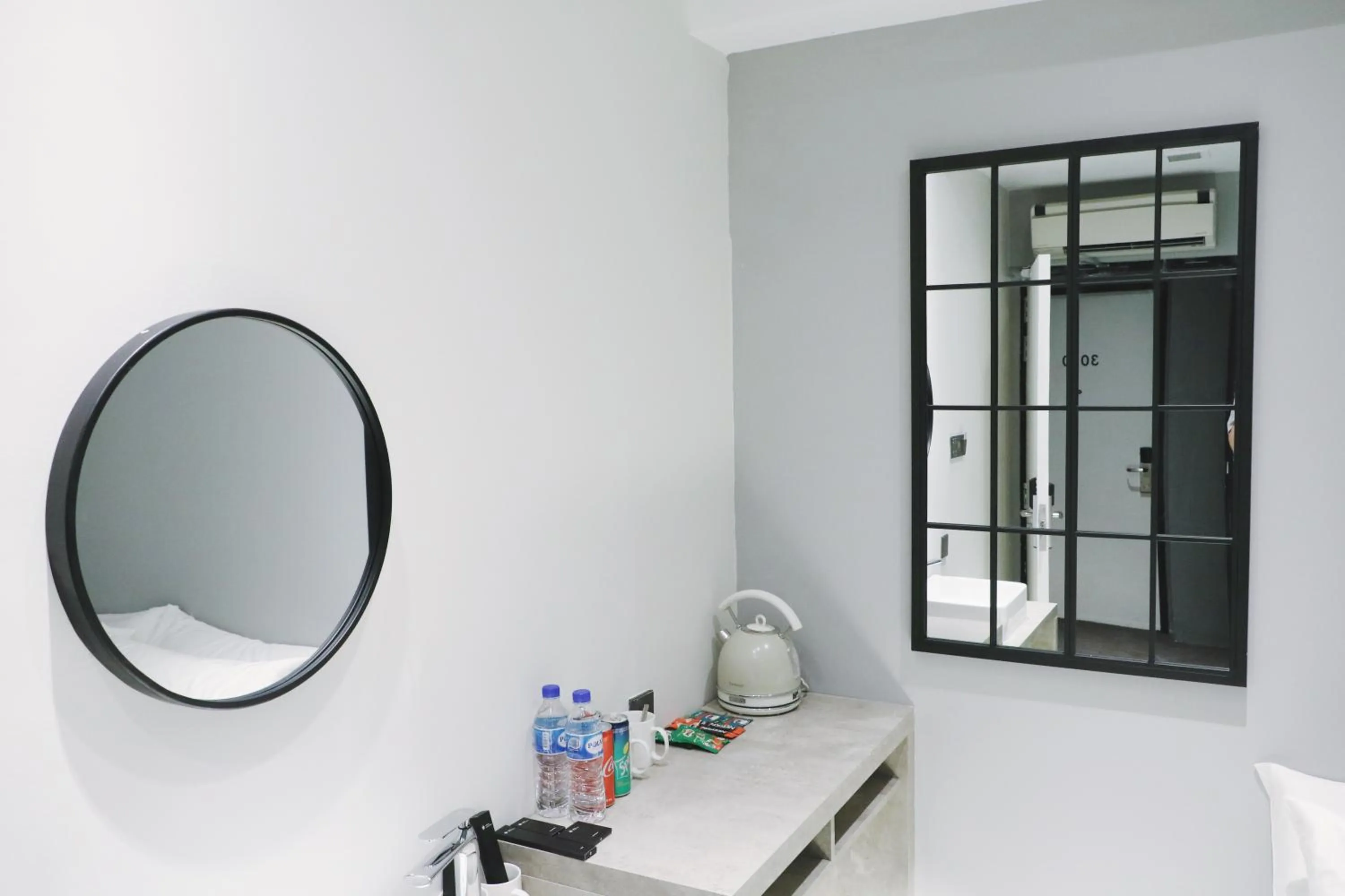 Bedroom in Rest Chinatown Hotel