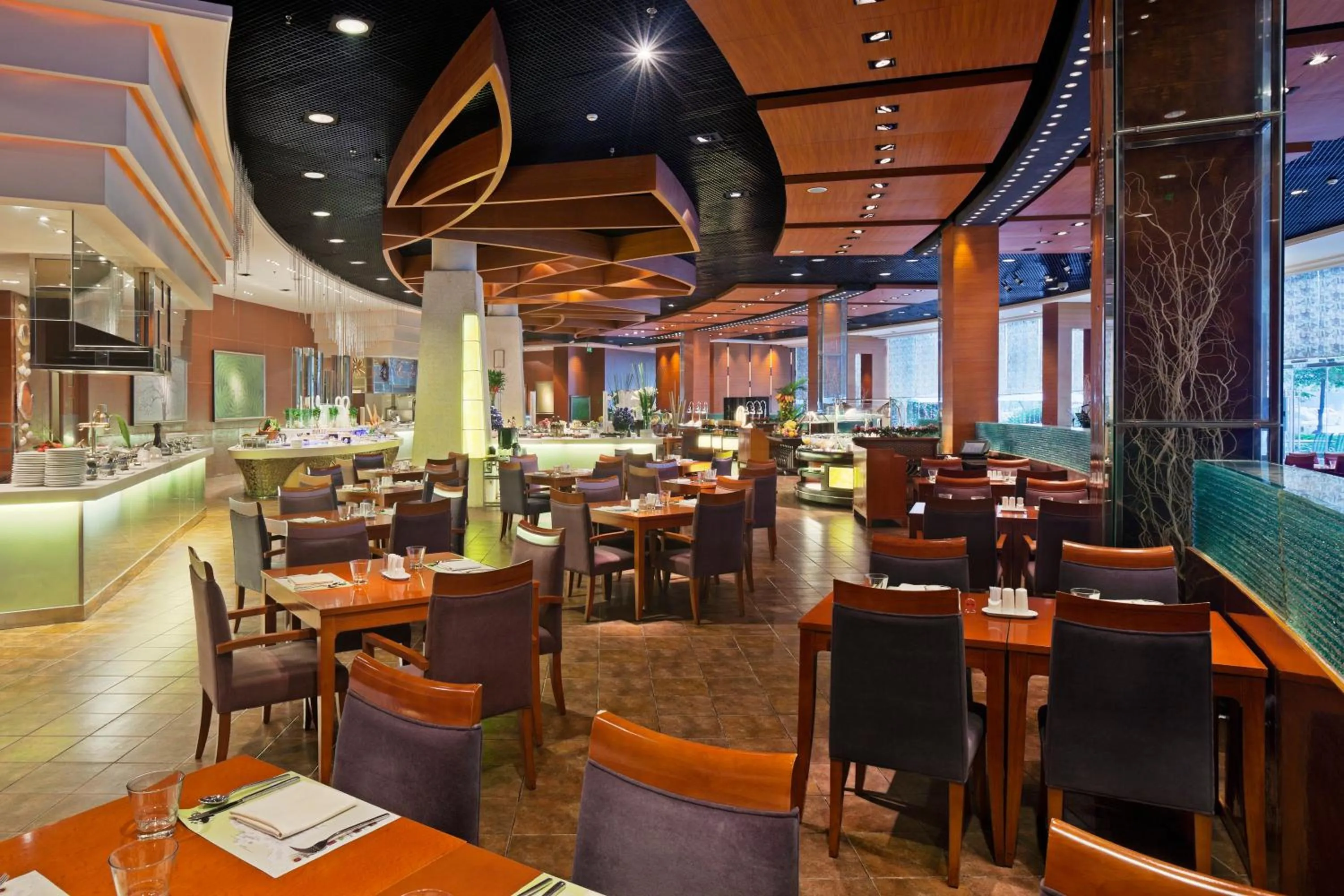 Restaurant/places to eat in Holiday Inn Chengdu Century City West, an IHG Hotel