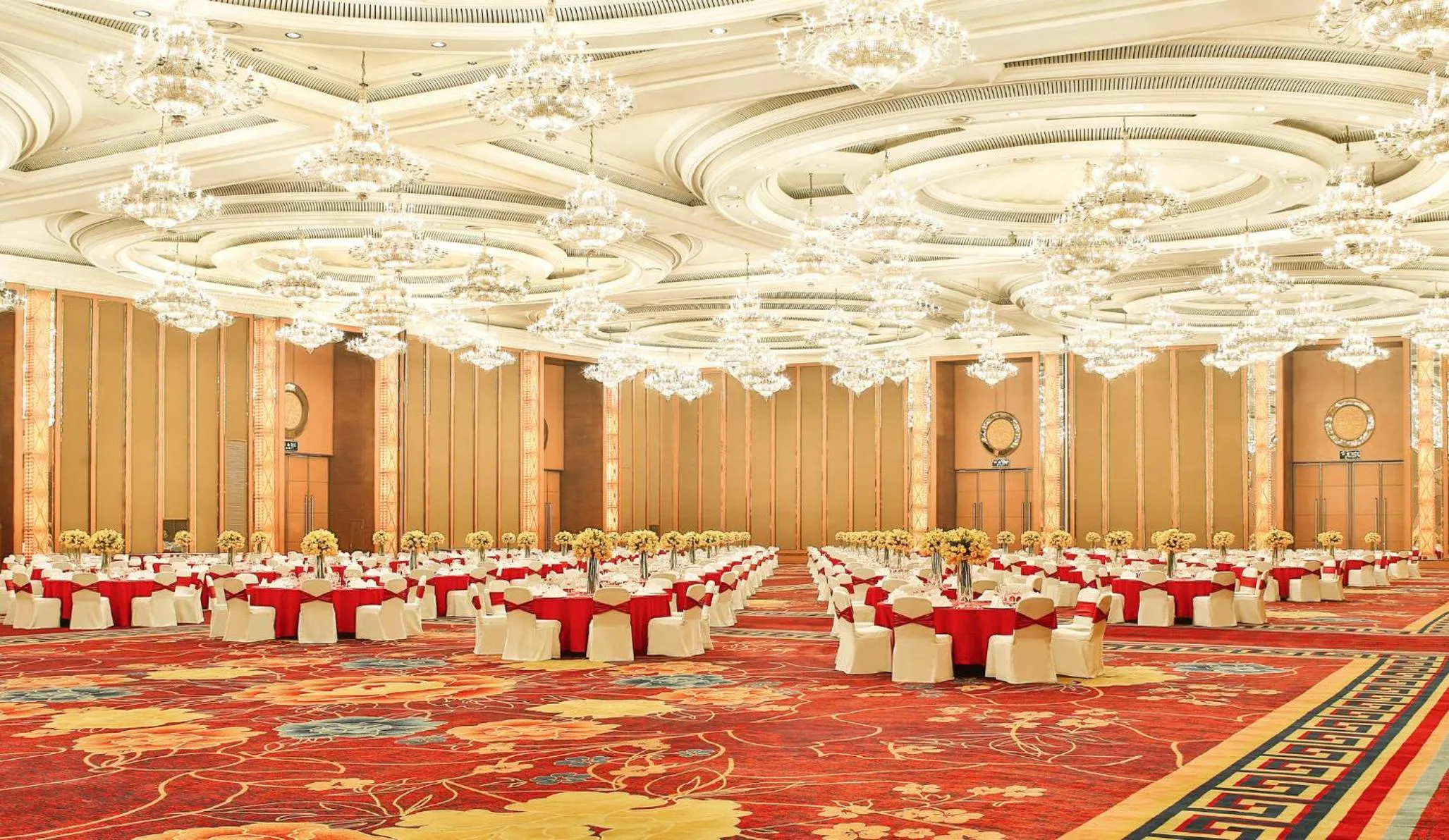 Meeting/conference room in Holiday Inn Chengdu Century City West, an IHG Hotel