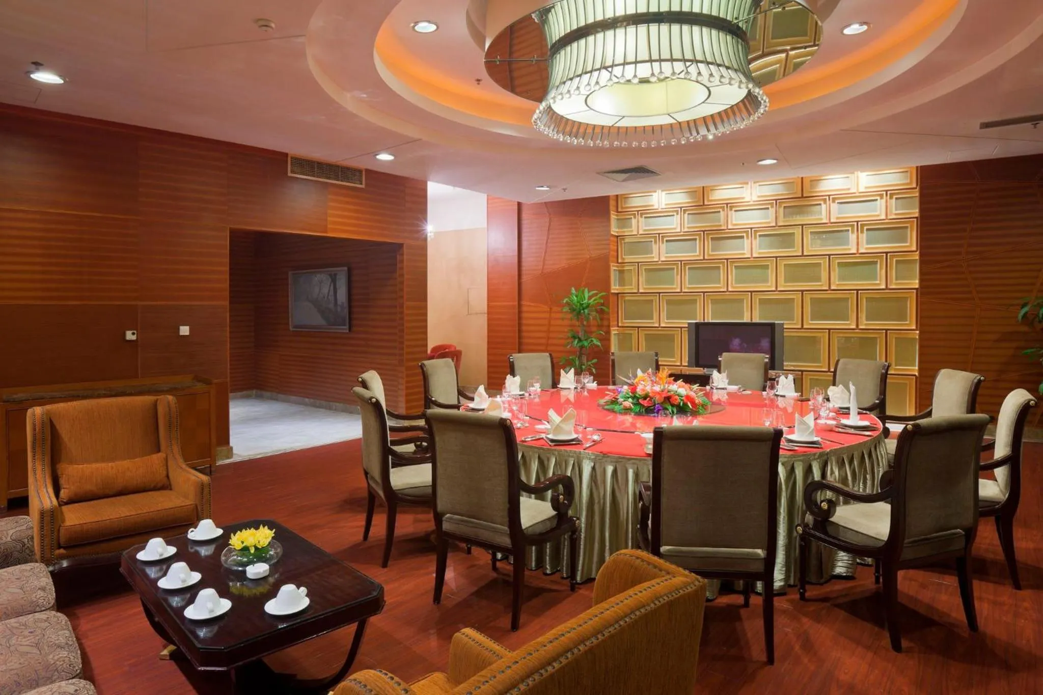 Restaurant/places to eat in Holiday Inn Chengdu Century City West, an IHG Hotel