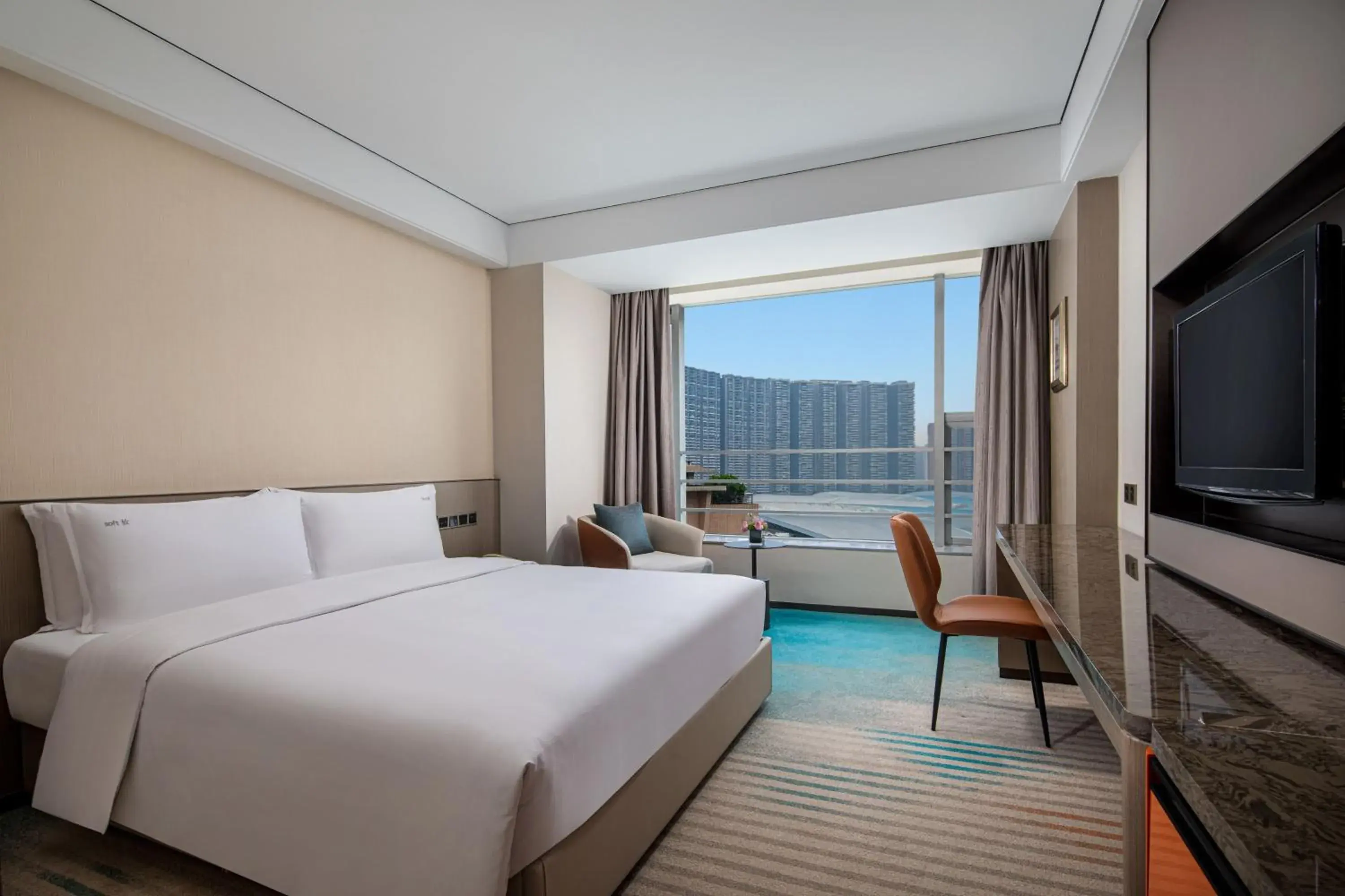 Standard Room in Holiday Inn Chengdu Century City-WestTower Standard Room in Holiday Inn Chengdu Century City-WestTower