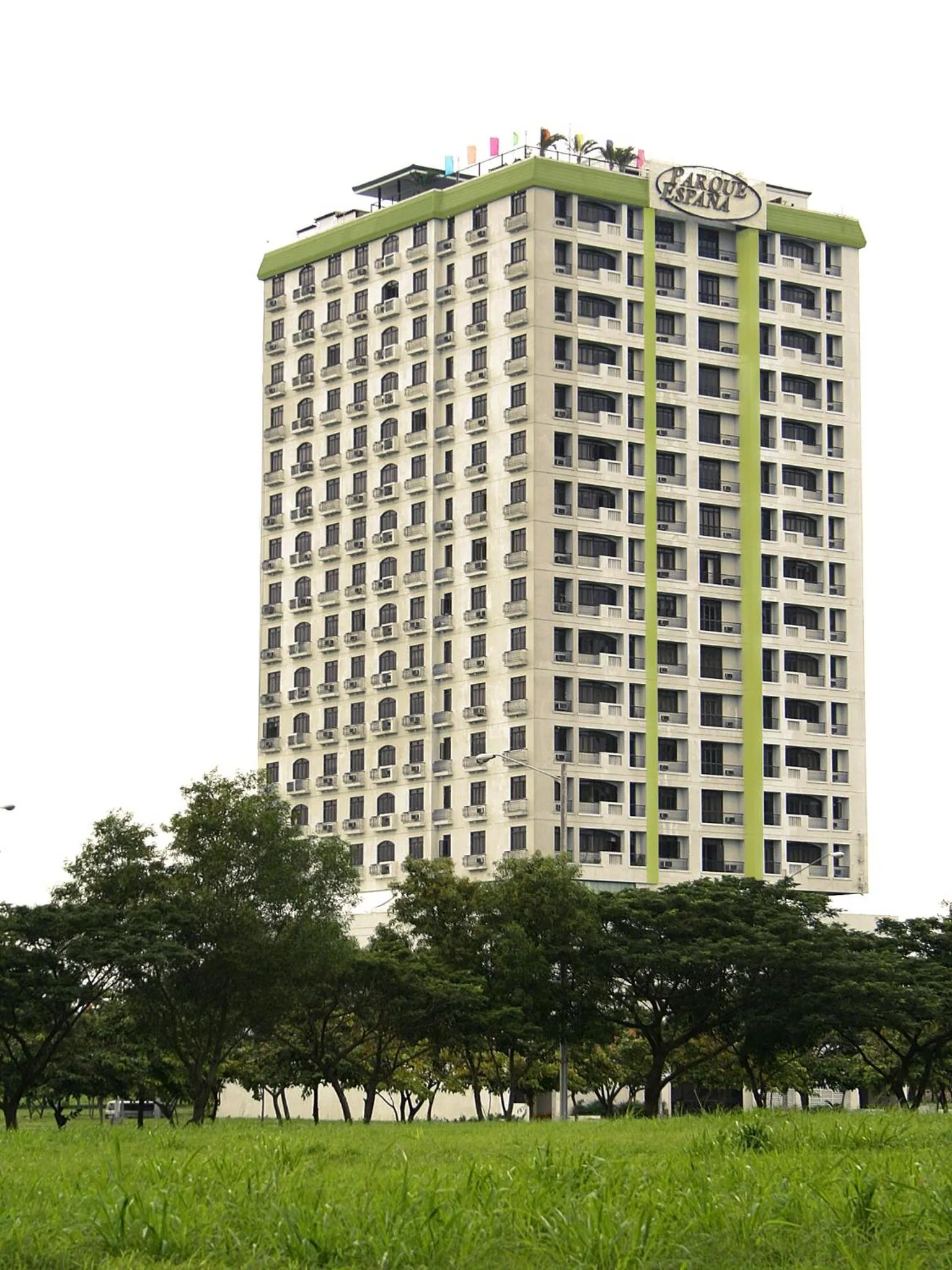 Facade/entrance in Parque España Residence Hotel