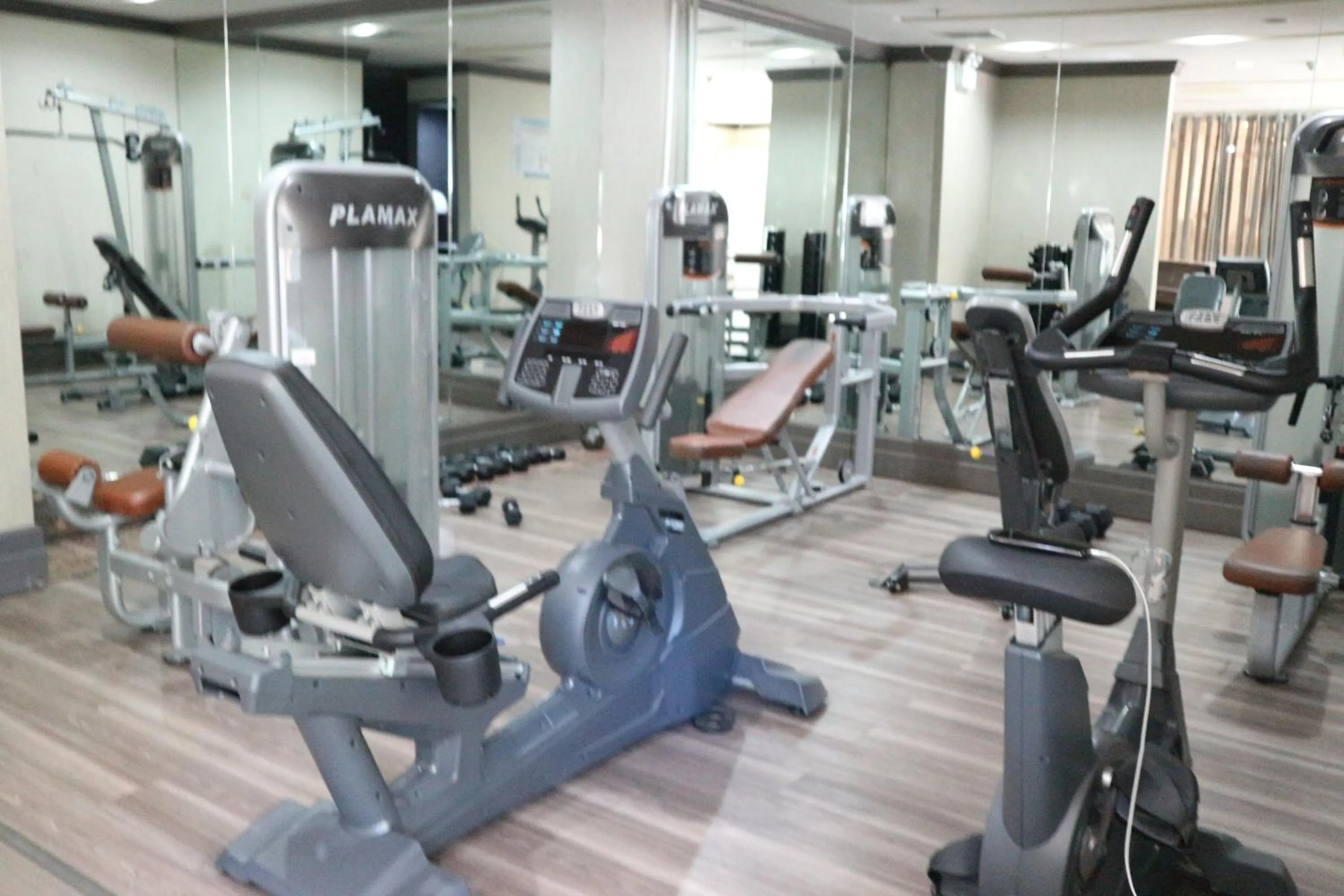 Fitness centre/facilities in Parque España Residence Hotel