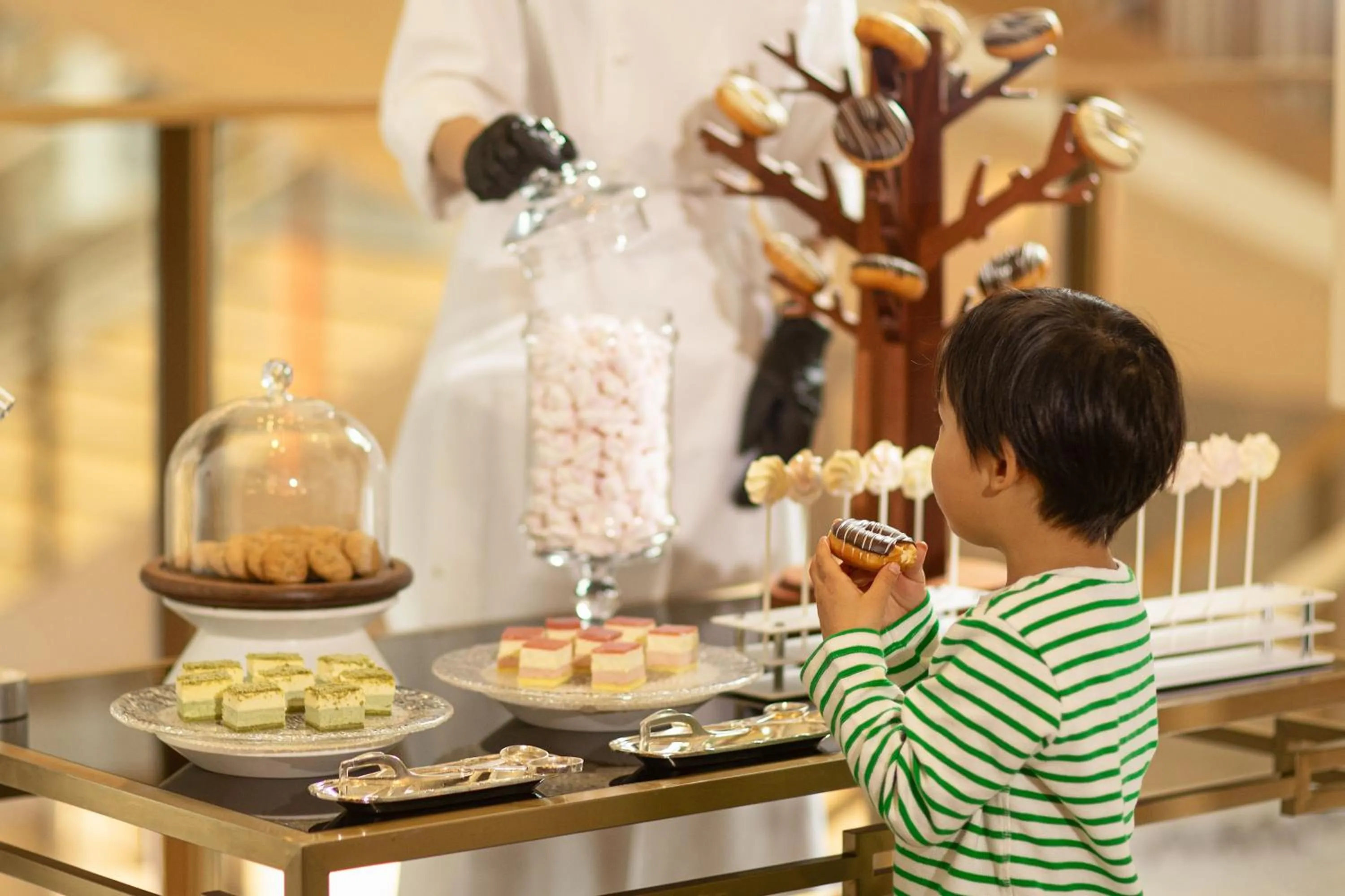 Food and drinks in The Peninsula Beijing