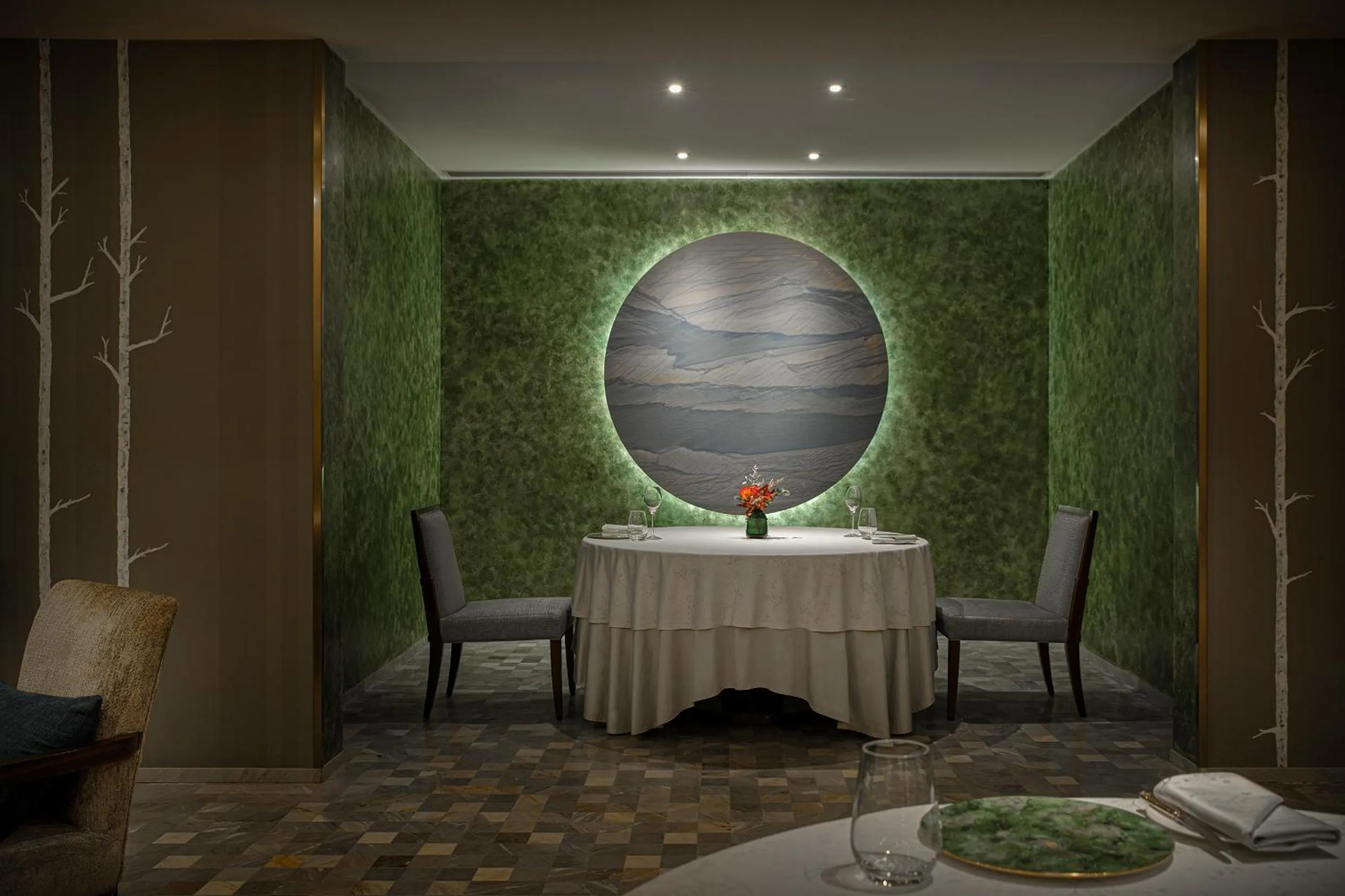 Restaurant/places to eat in The Peninsula Beijing