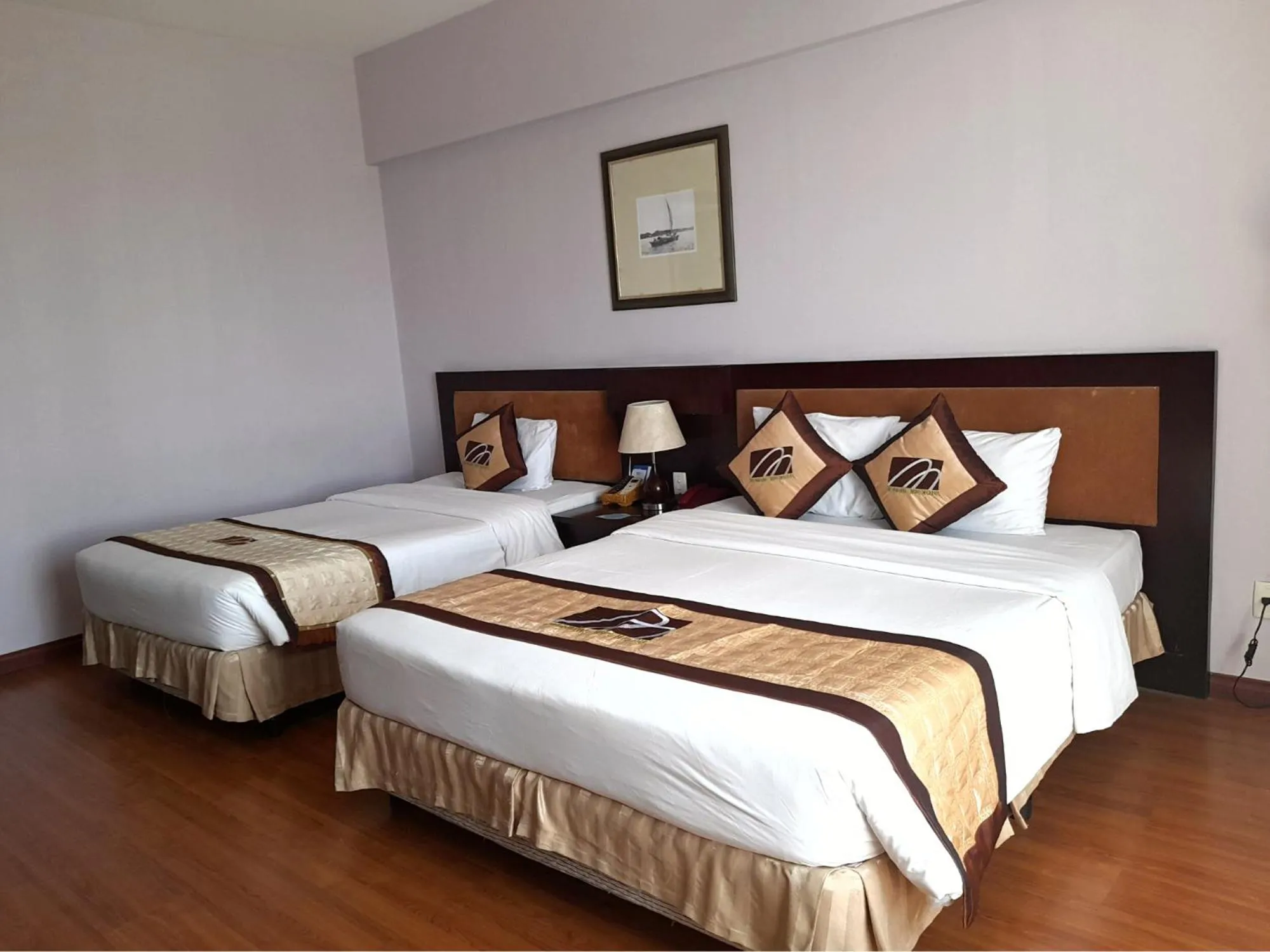 Bed in Mondial Hotel Hue