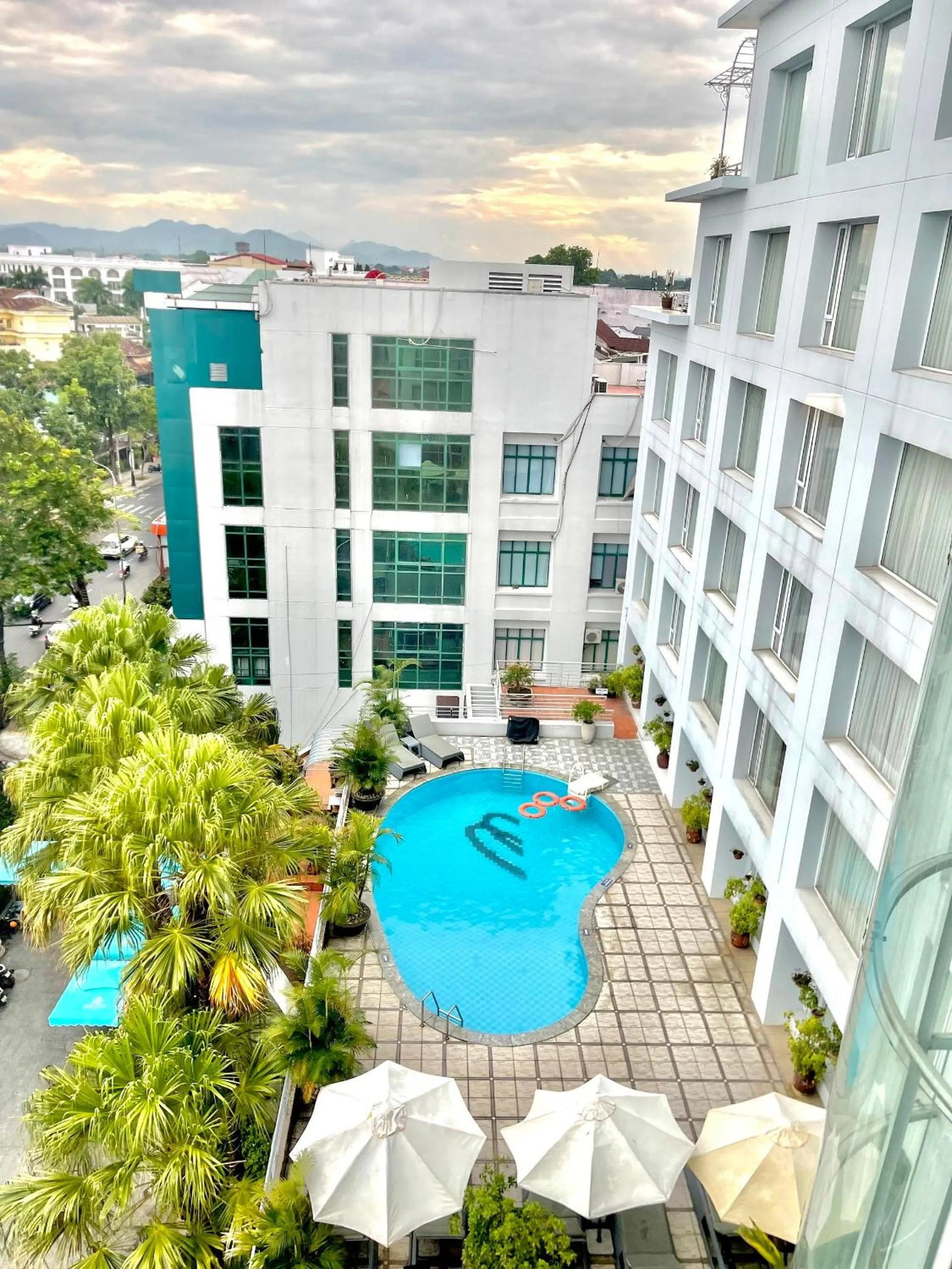 Swimming pool in Mondial Hotel Hue