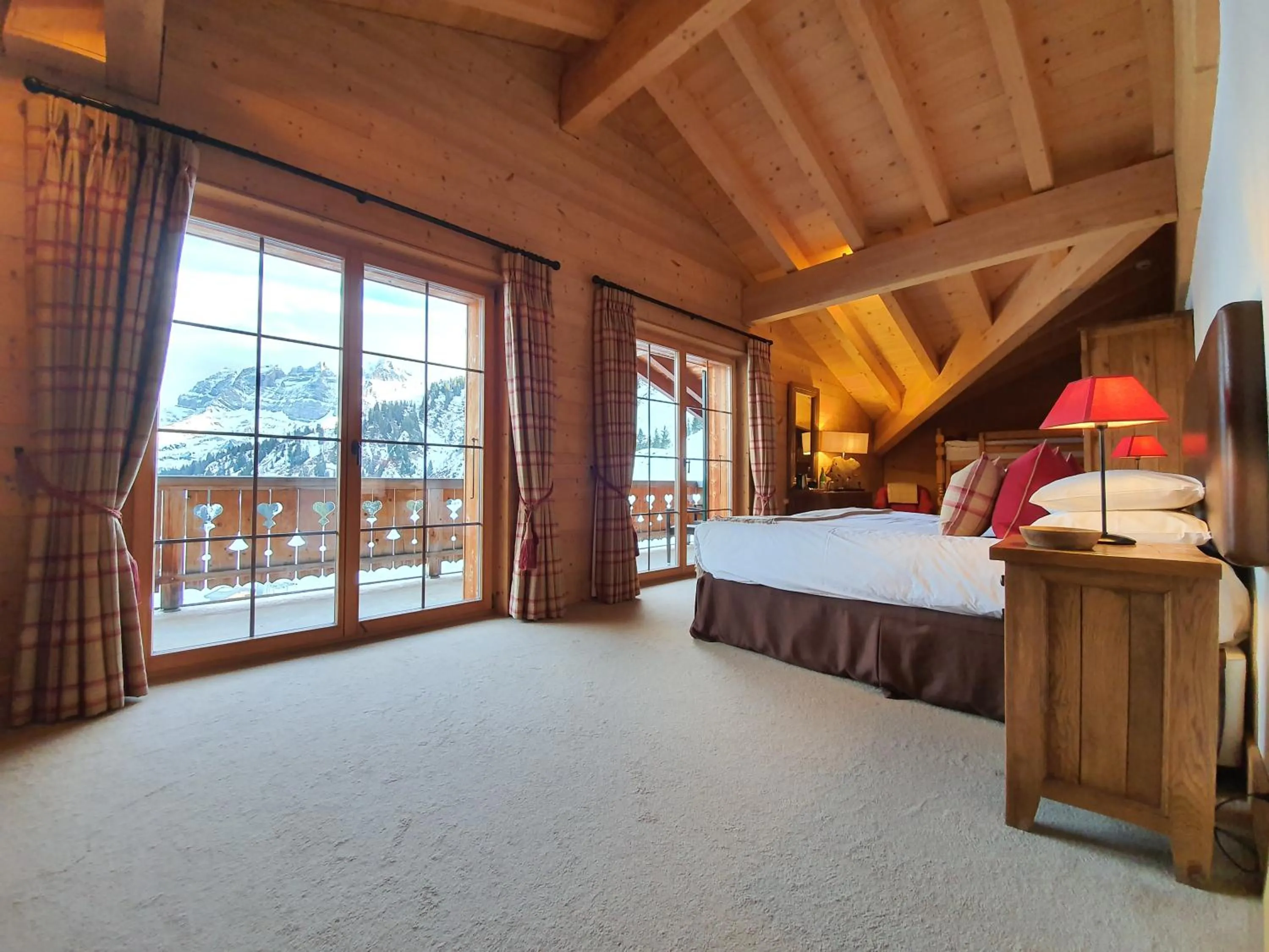 Bed in Mountain Lodge, Les Crosets