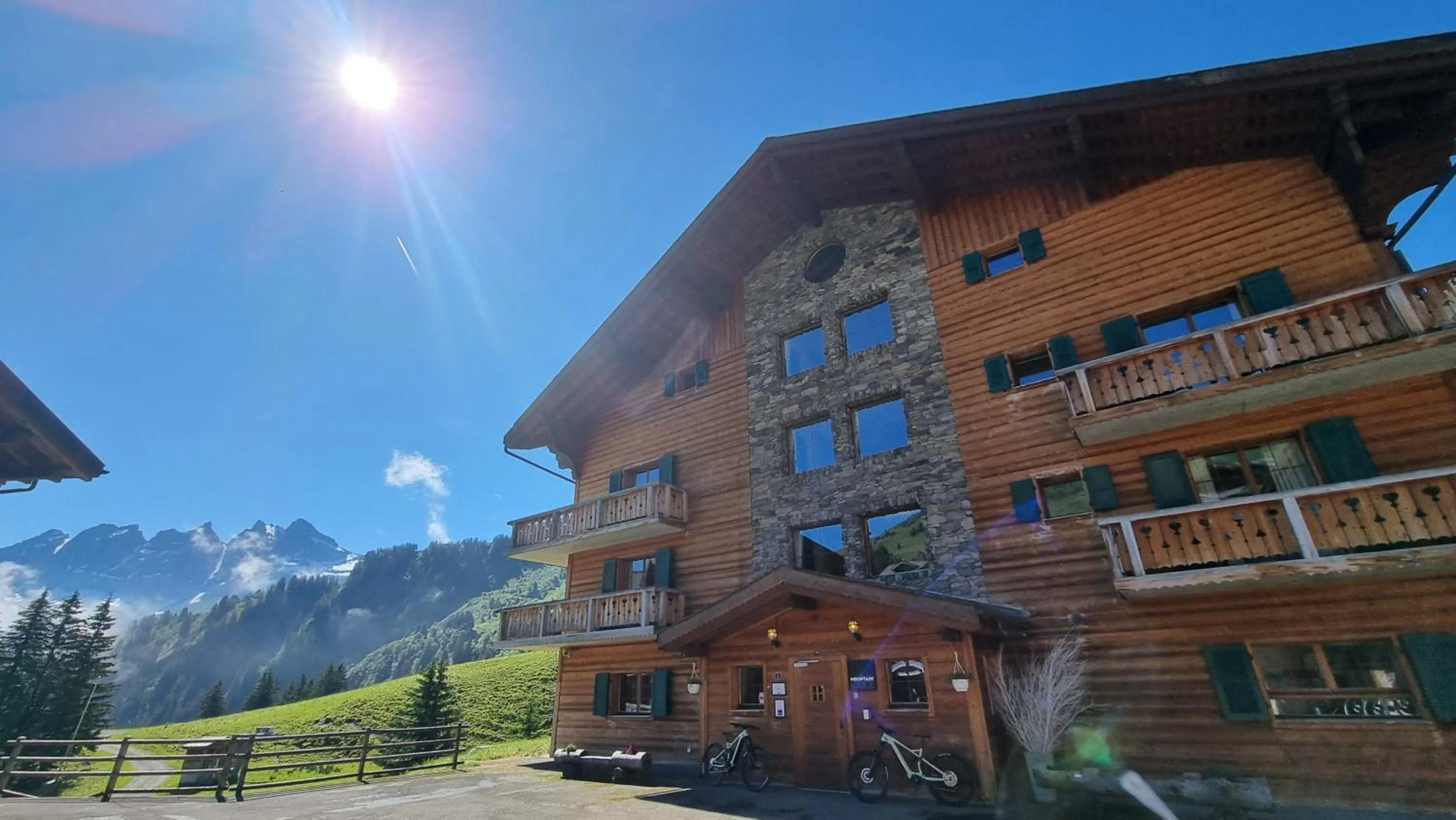 Mountain Lodge, Les Crosets