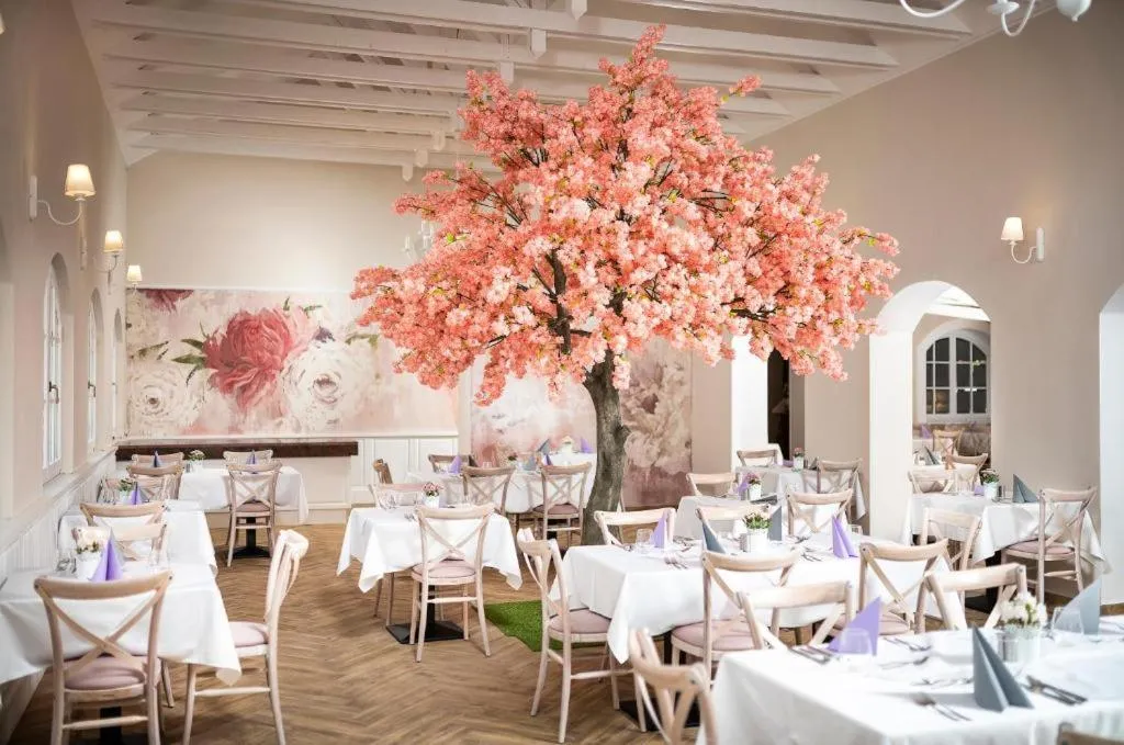 Restaurant/places to eat in Bodrogi Kúria Wellness Hotel