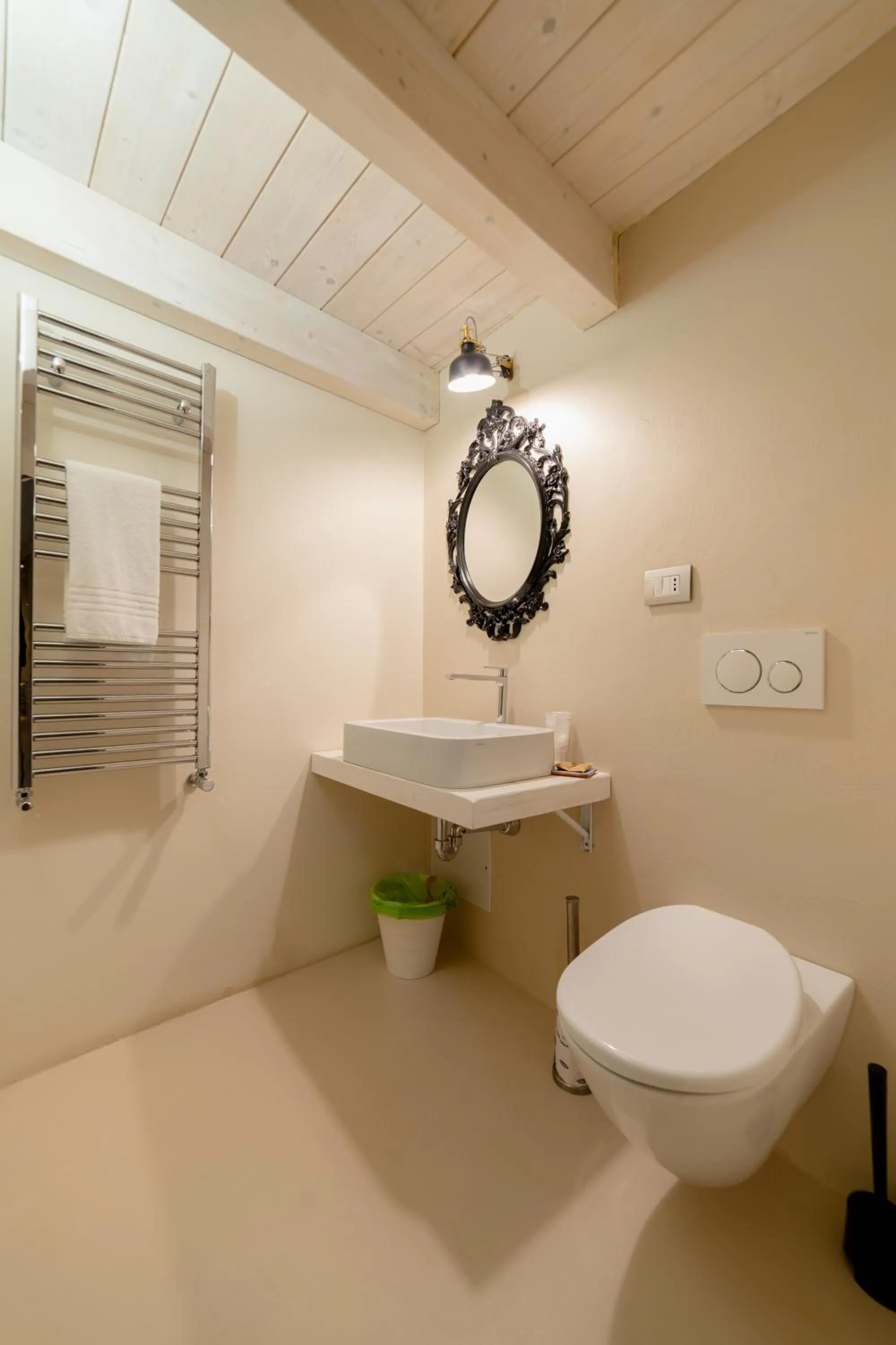 Bathroom in Thymus Residence nei Sassi