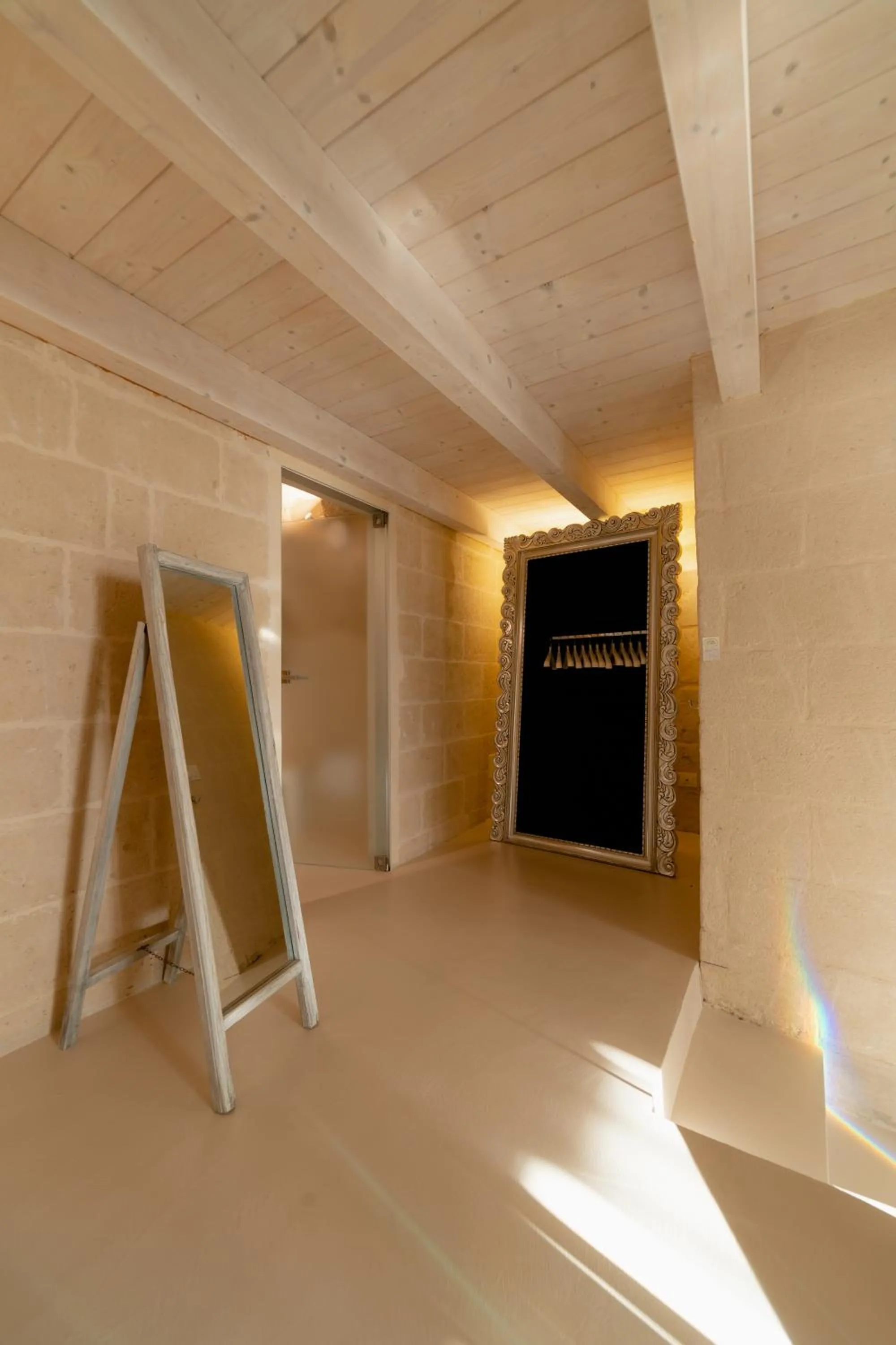 wardrobe in Thymus Residence nei Sassi