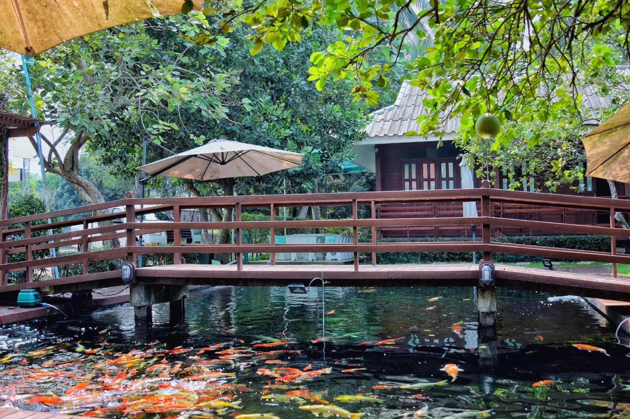 Balcony/Terrace in บ้านกรนรา Baan Kornnara