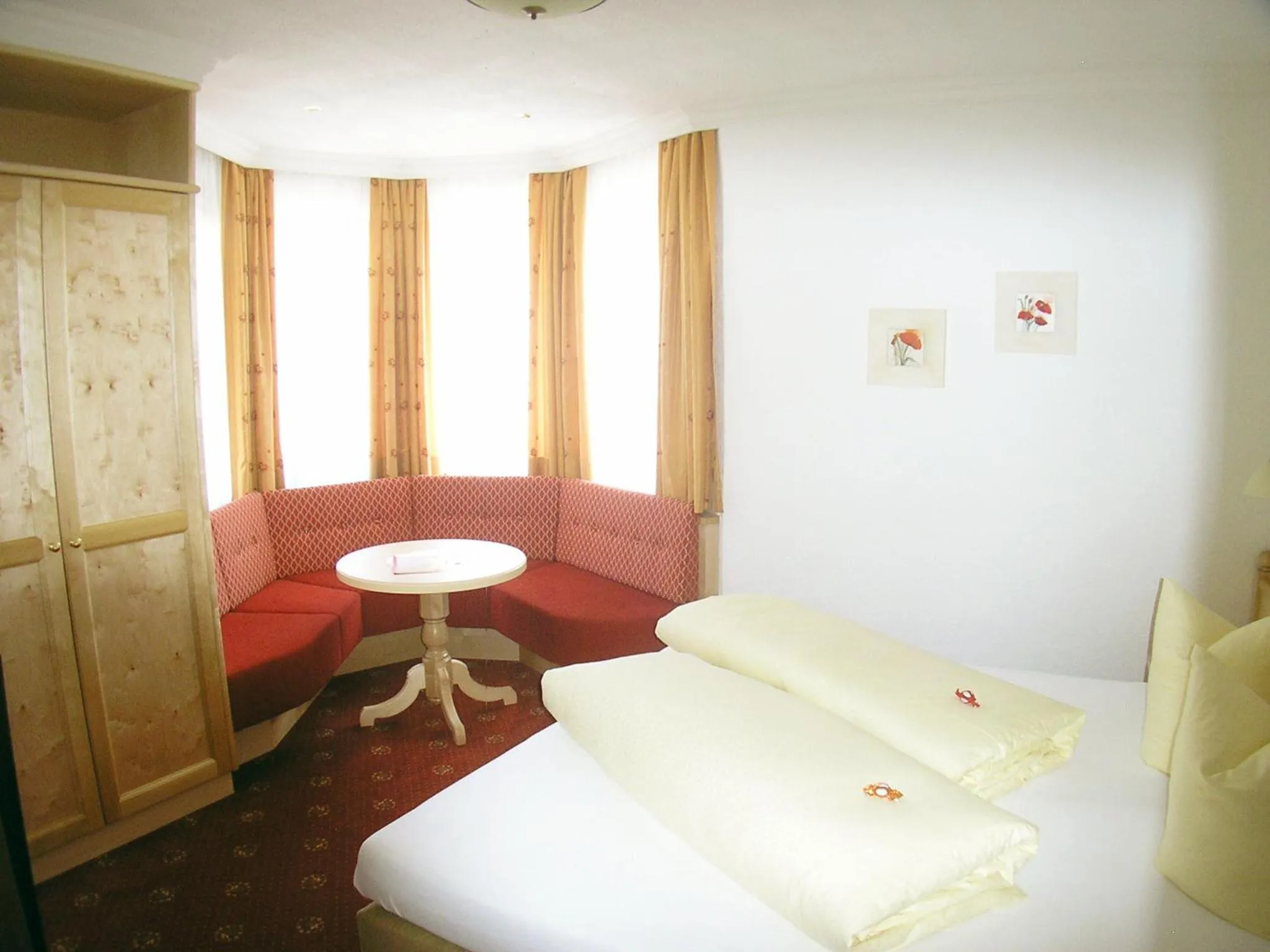 Photo of the whole room, Bed in Hotel-Garni Weidacherhof