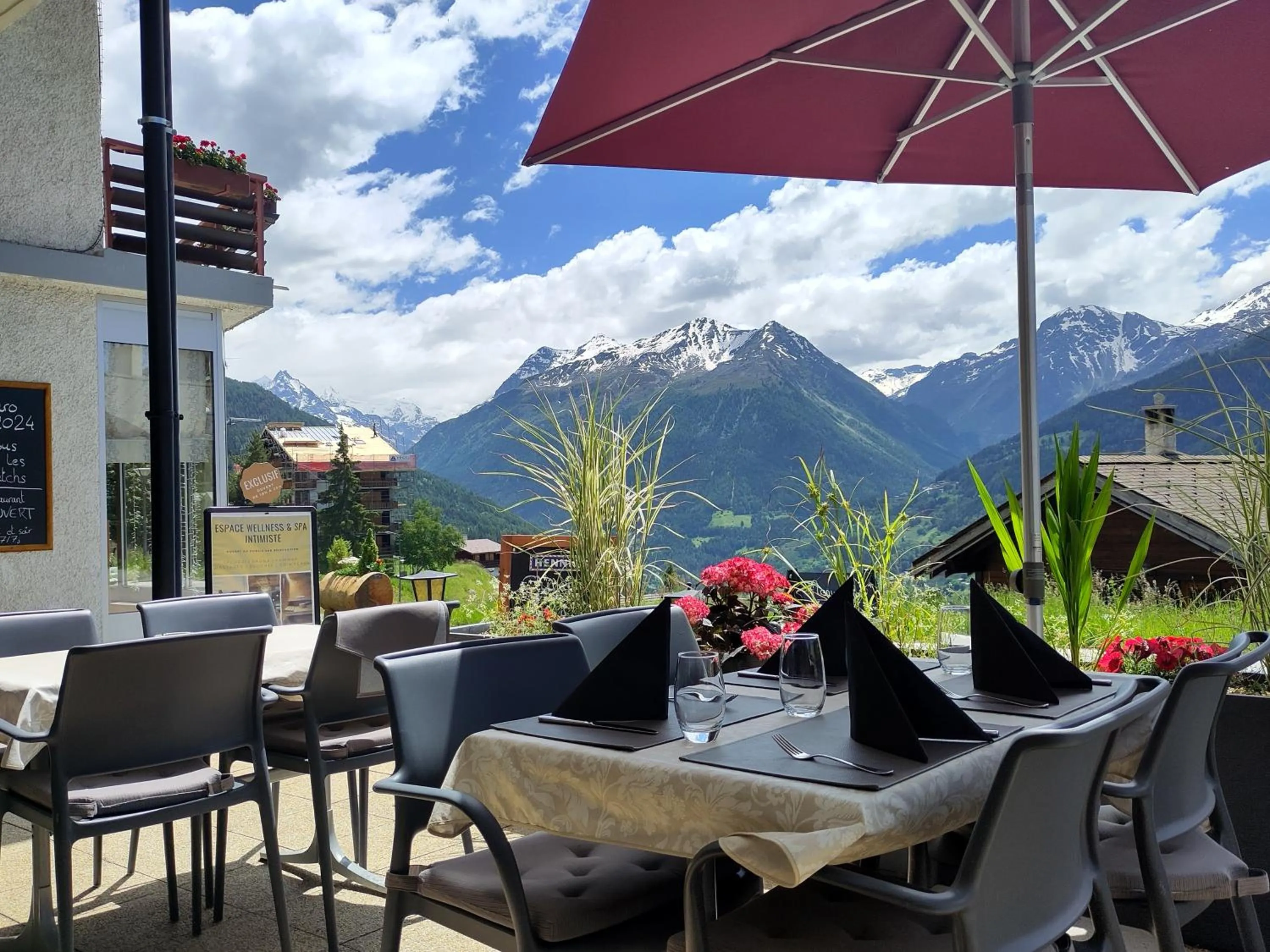 Property building in Hotel le Beausite