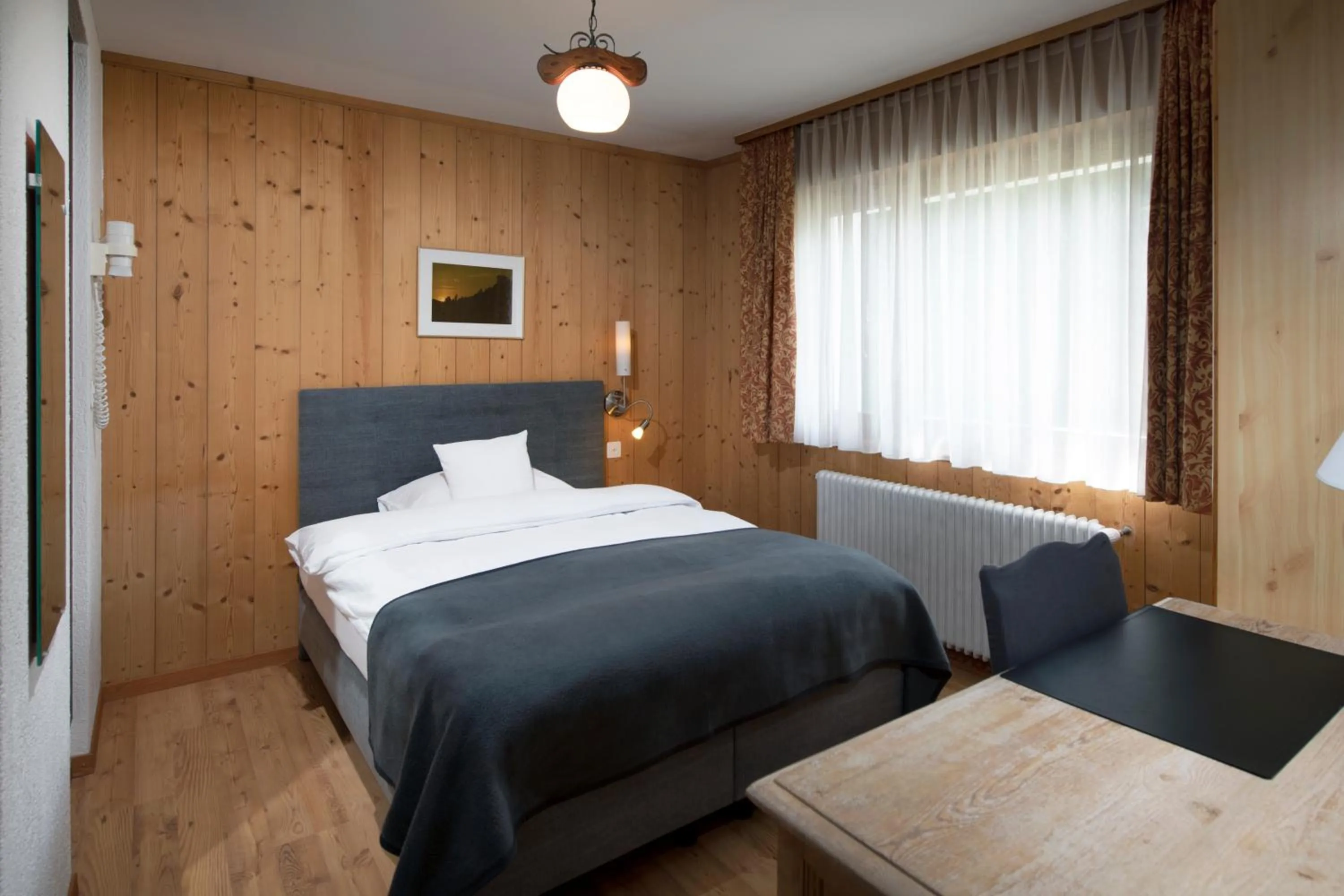 Bed in Hotel le Beausite