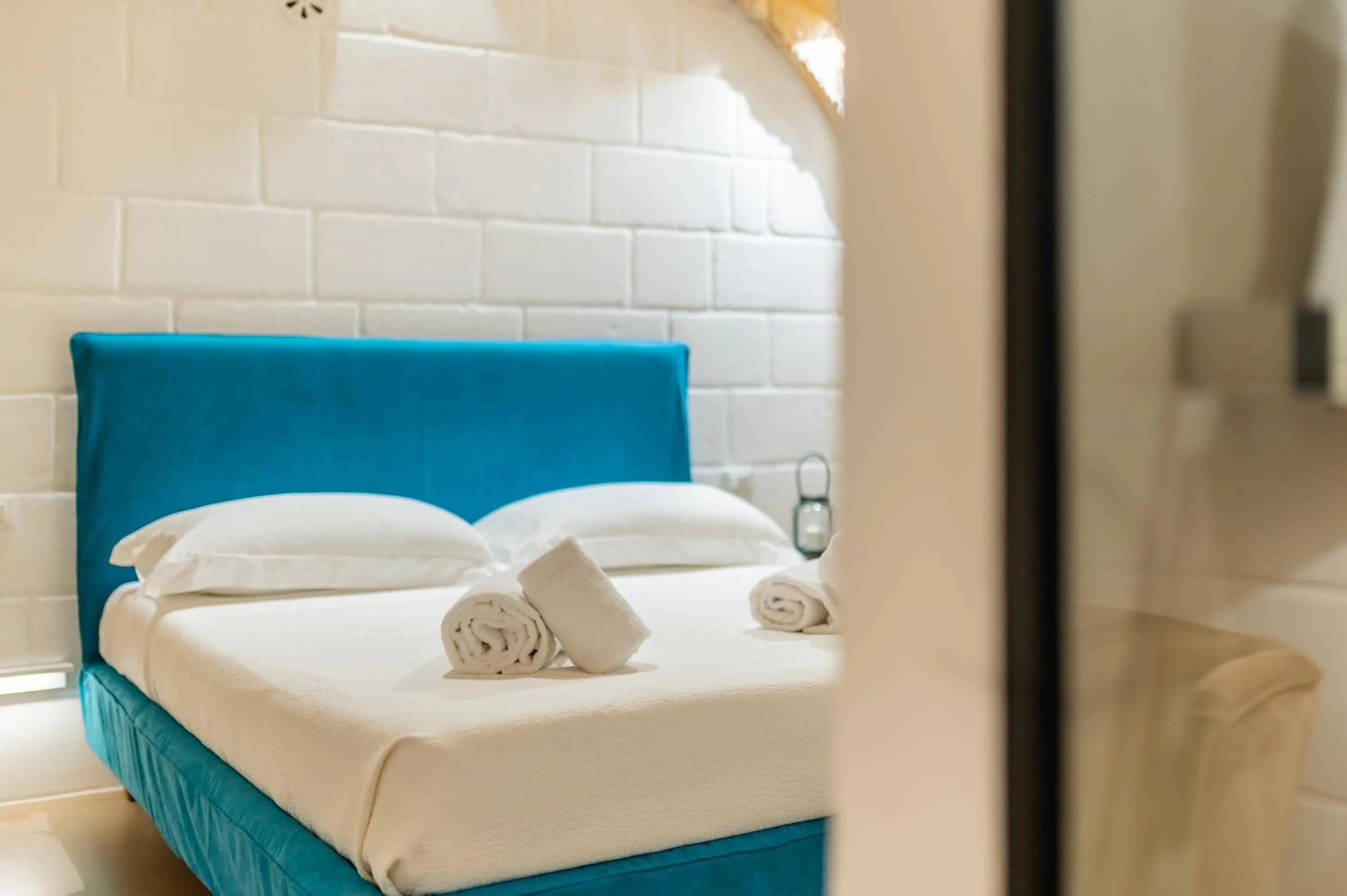 Photo of the whole room, Bed in B&B A C-Caste