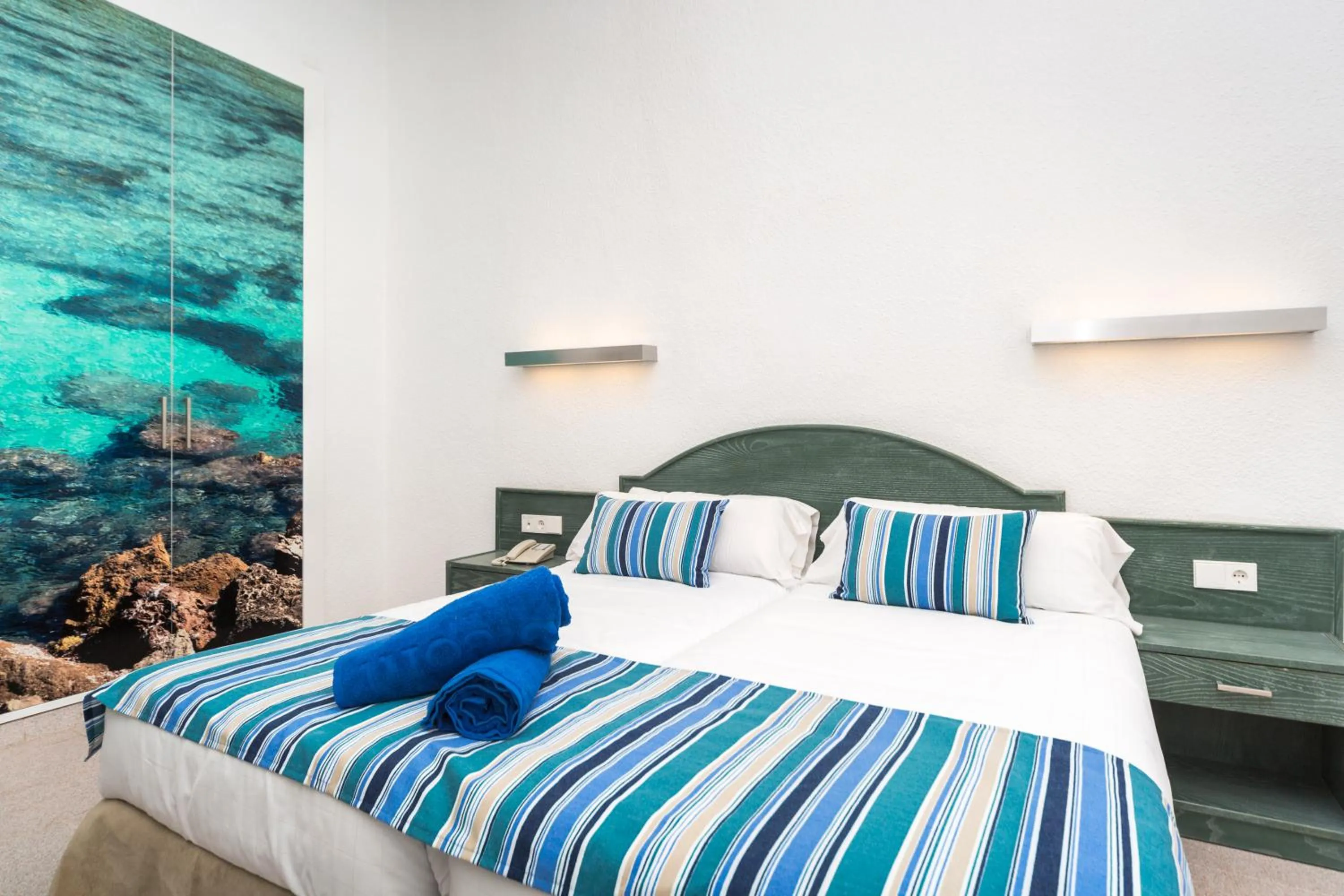 Bedroom, Bed in Globales Cala'n Blanes