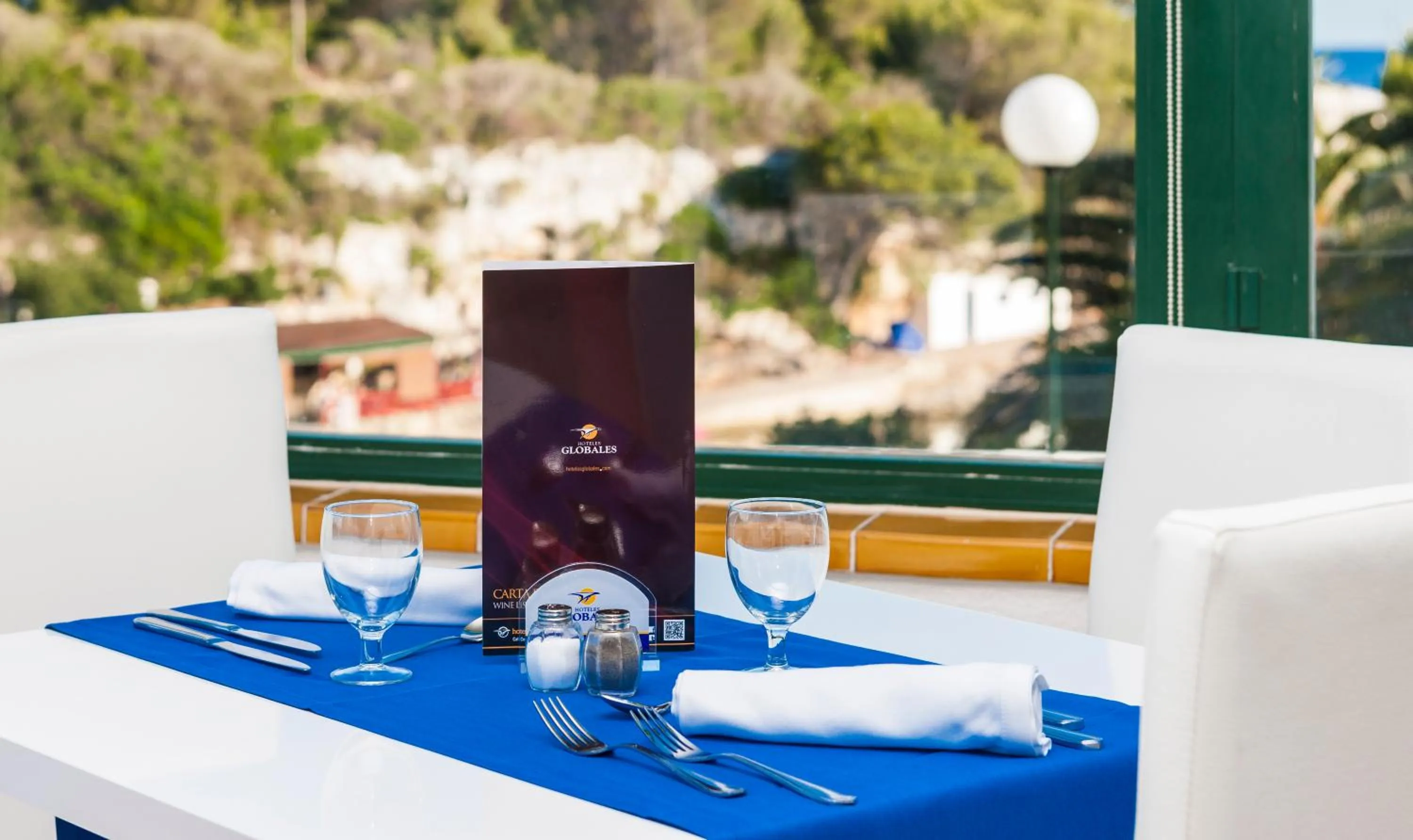 Restaurant/places to eat in Globales Cala'n Blanes
