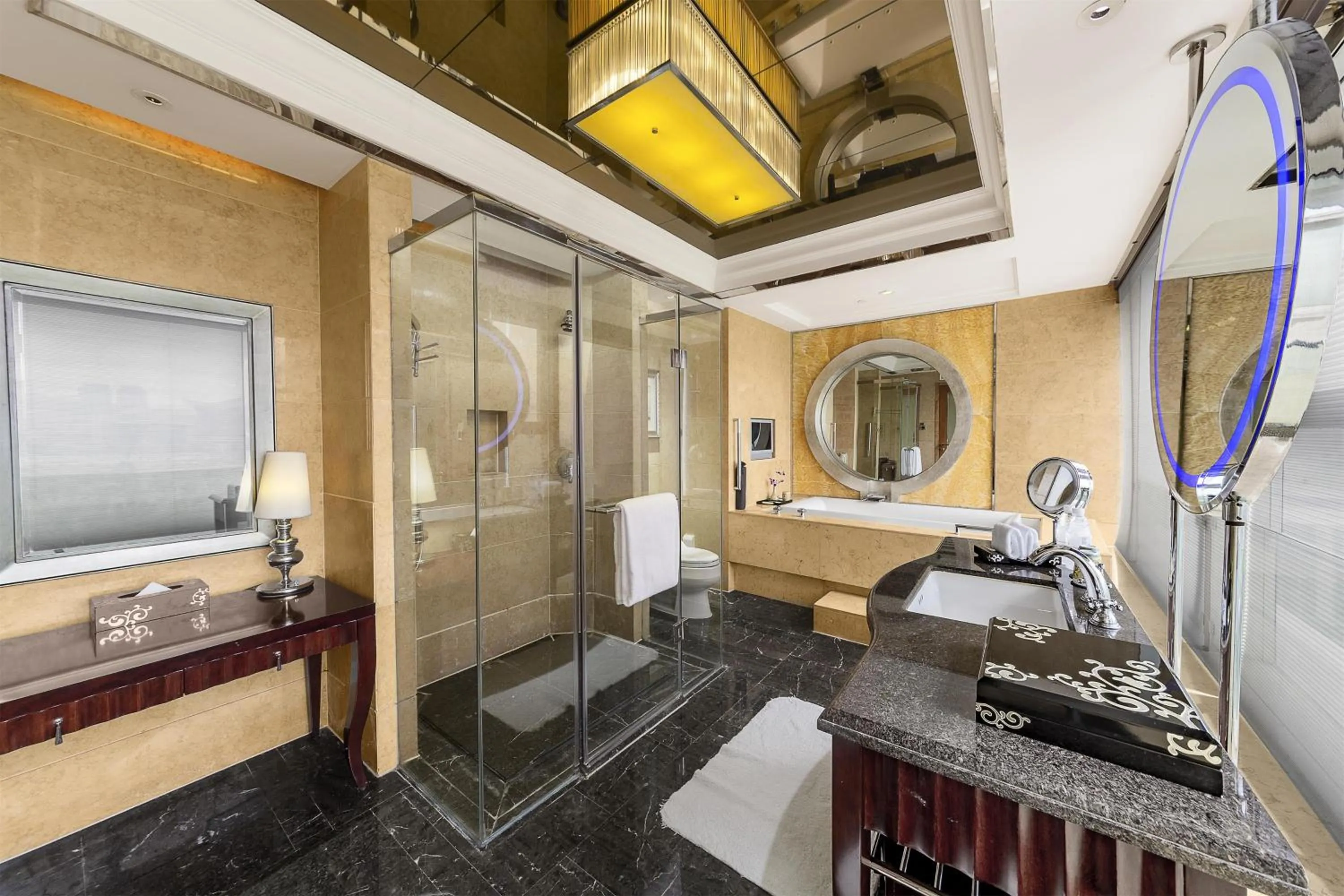 Photo of the whole room in InterContinental Century City Chengdu