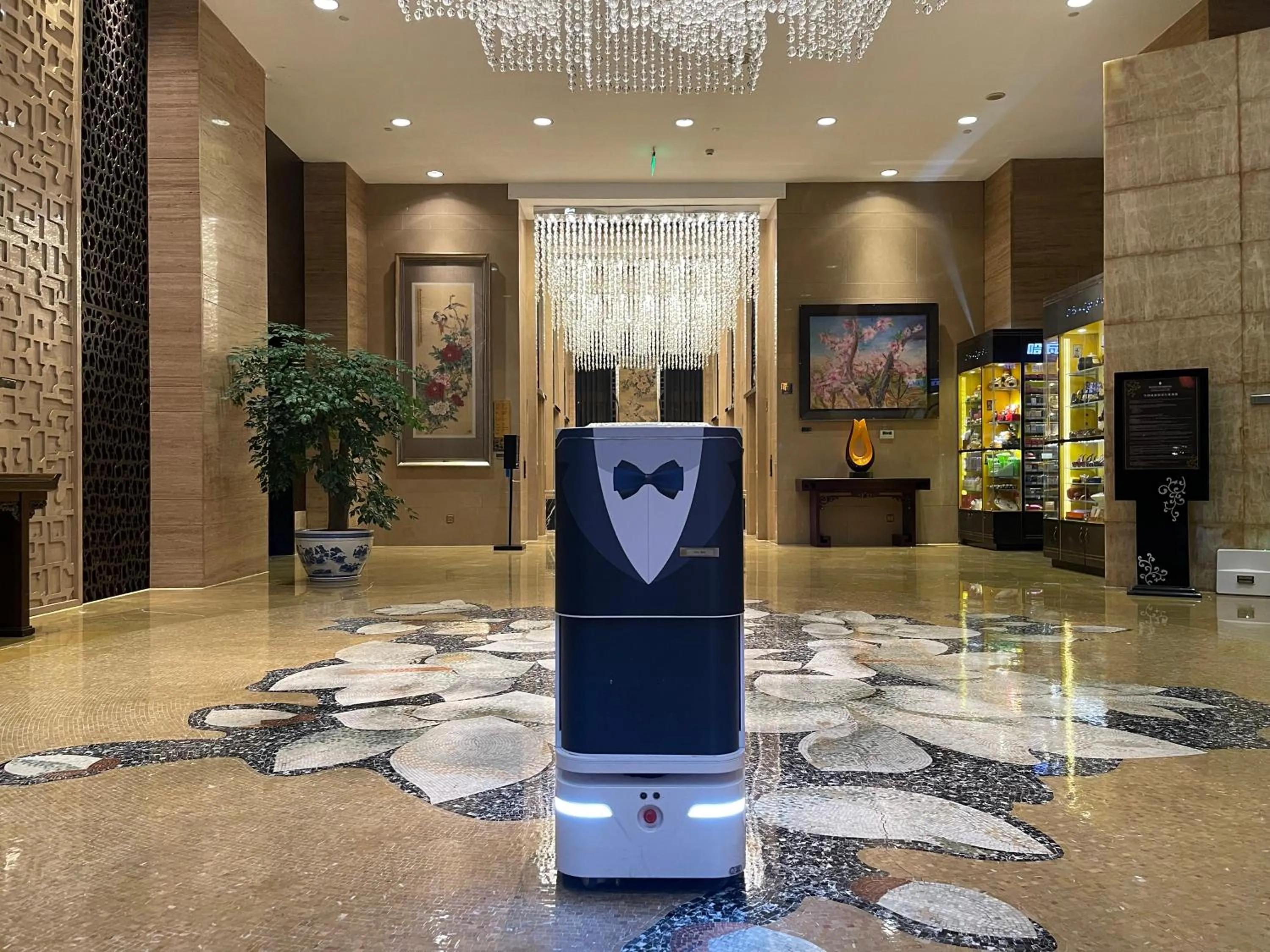 concierge in InterContinental Century City Chengdu