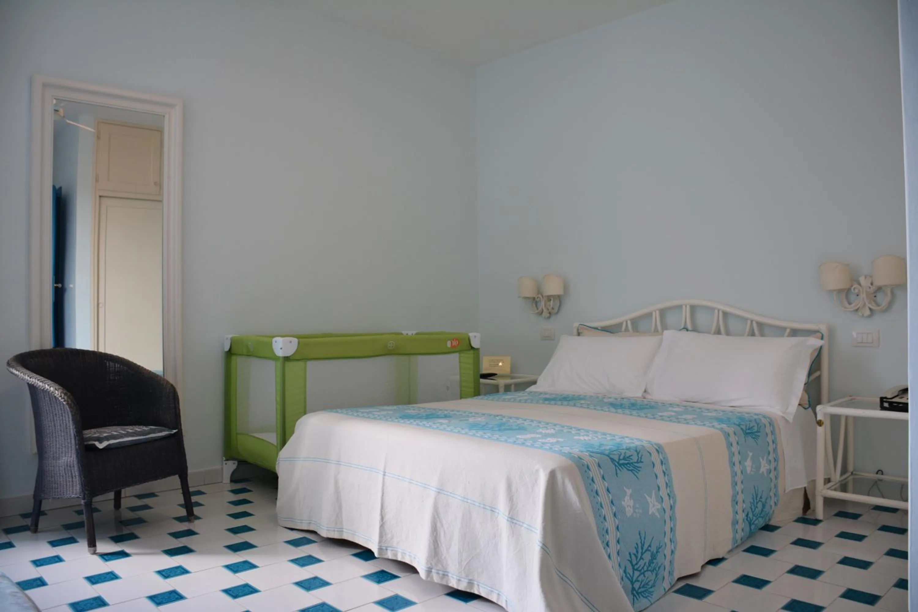 Bed in Hotel La Lampara