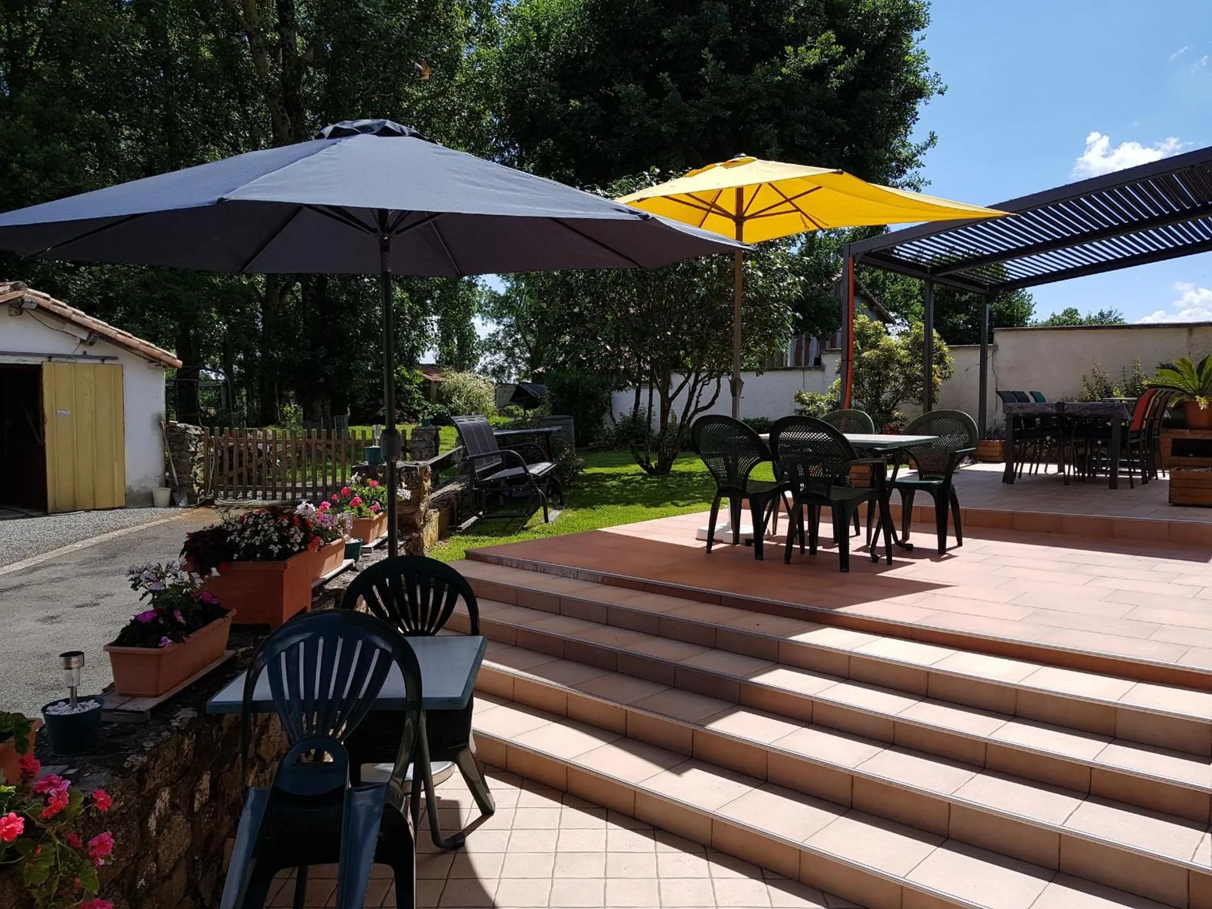 Shower in Chambre d'Hôtes le Gachignard