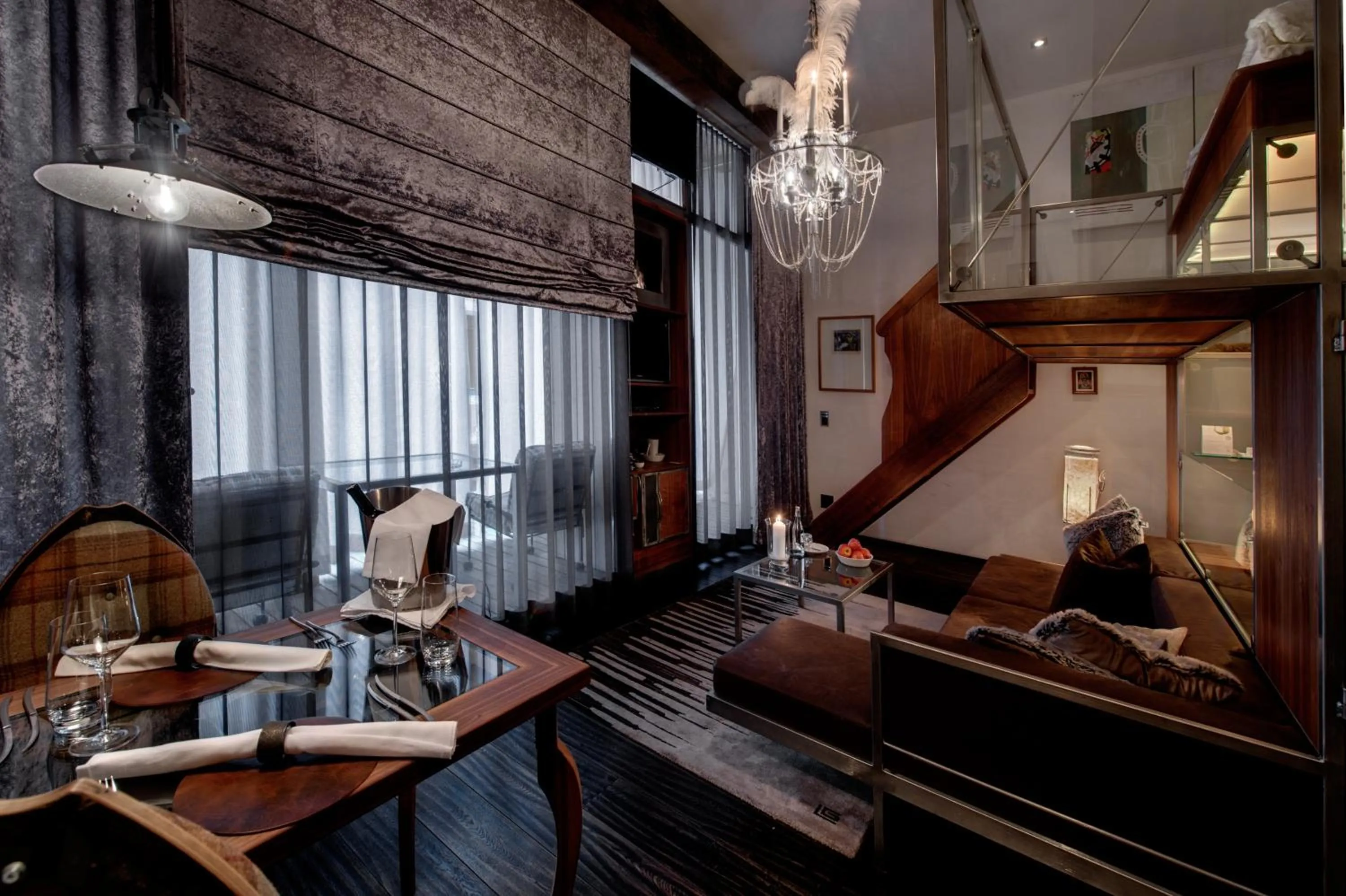 TV and multimedia in Backstage Boutique SPA Hotel