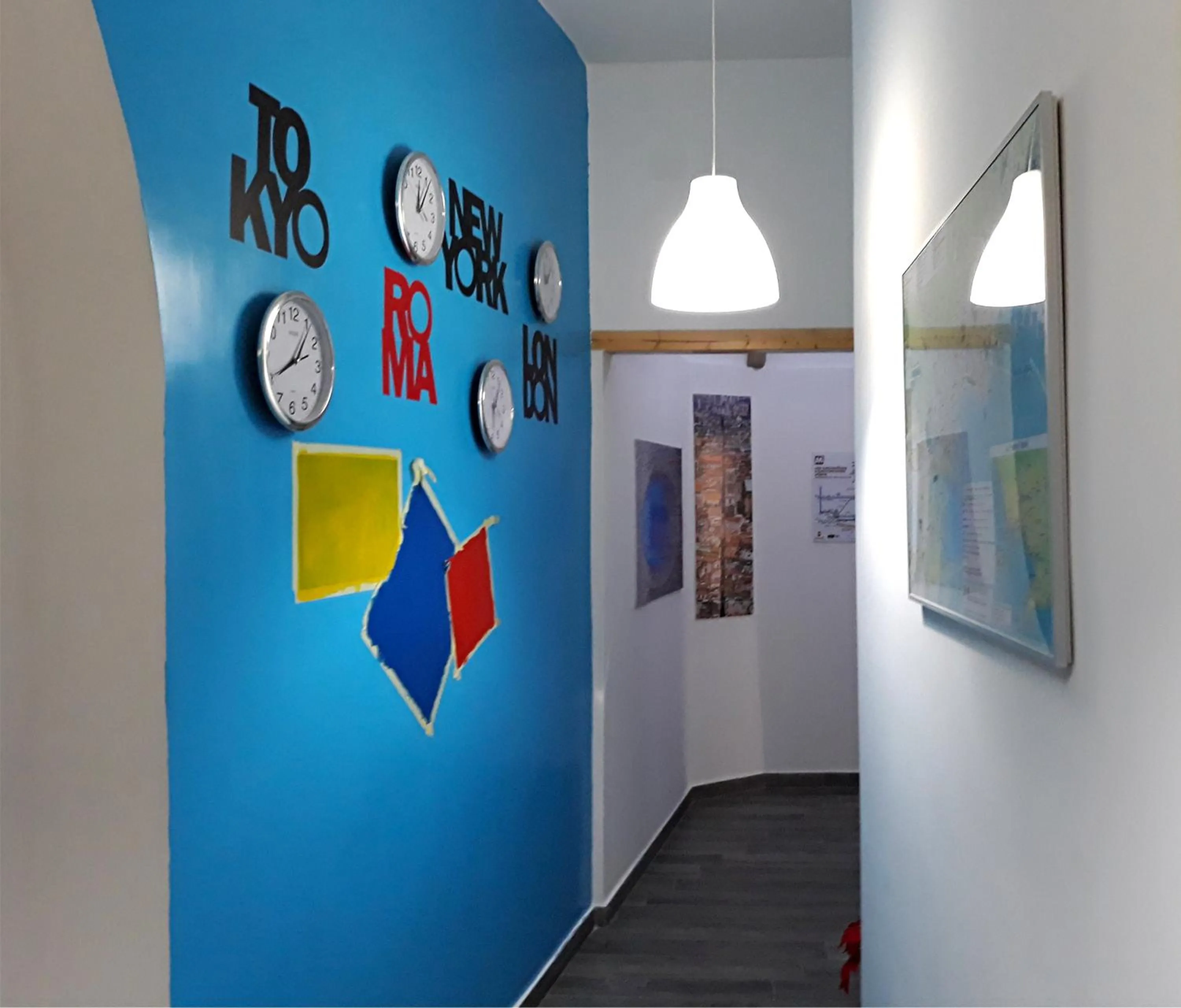 Facade/entrance in B&B City Center