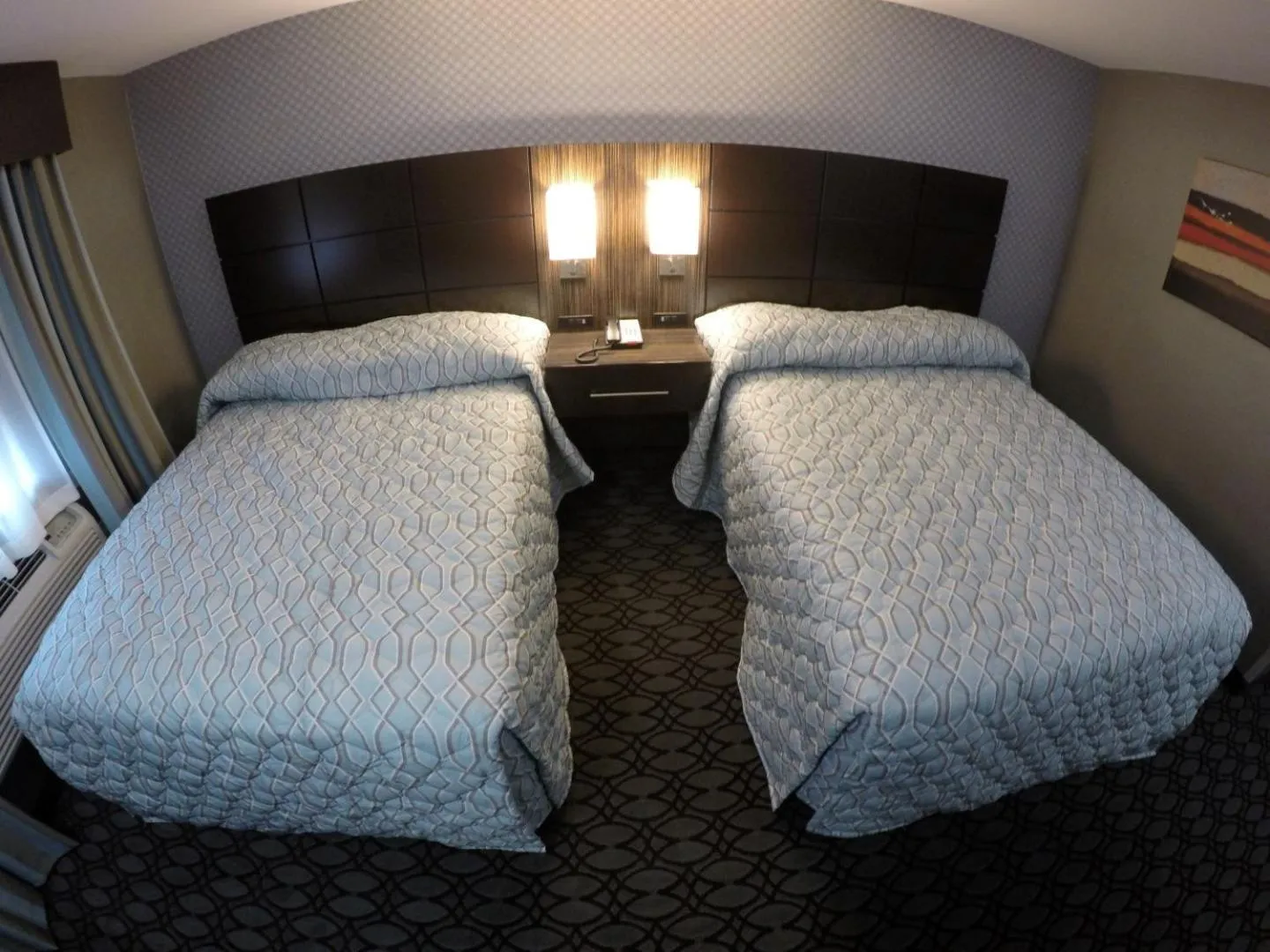 Bedroom, Bed in Red Carpet Inn Elmwood