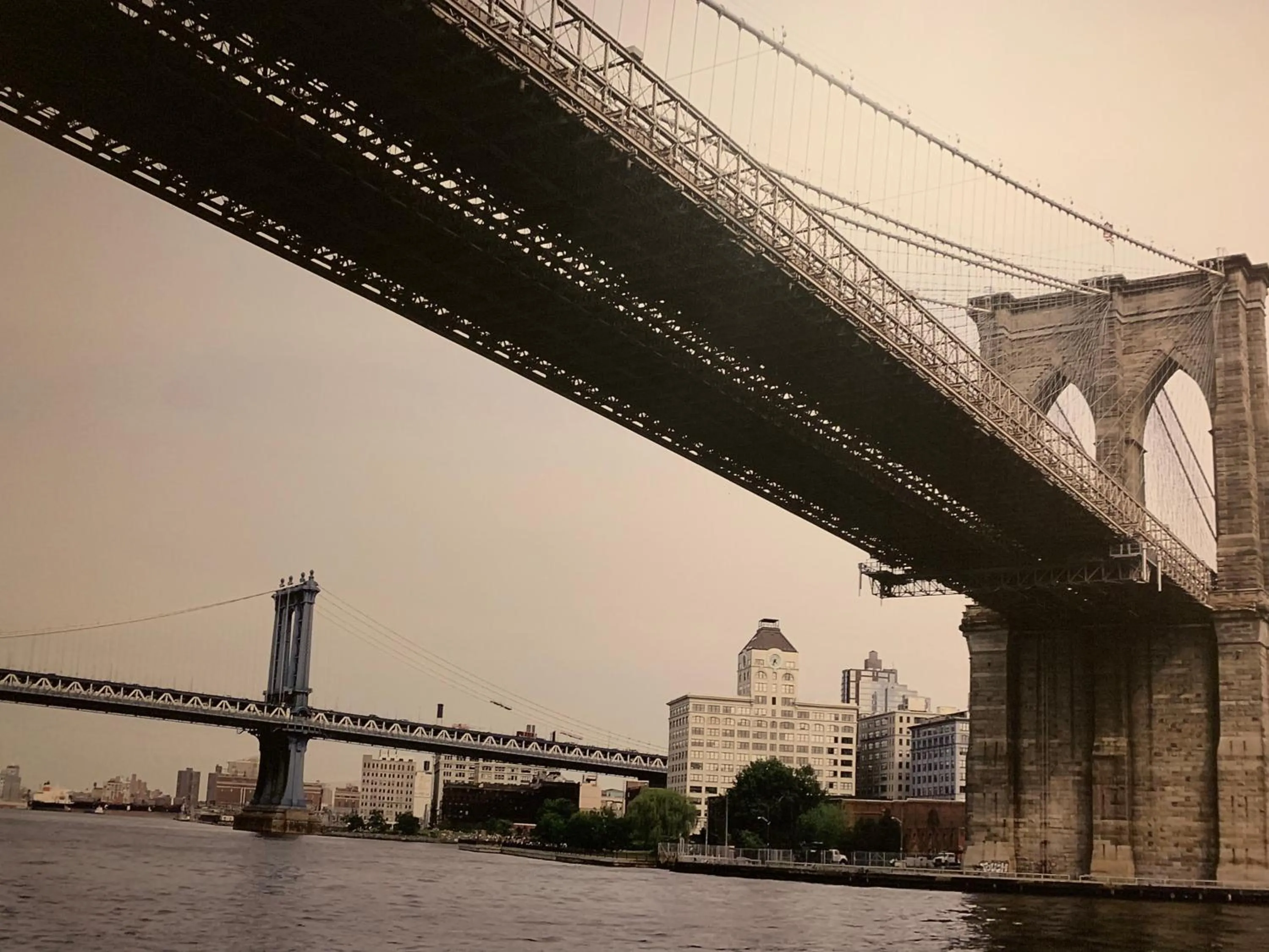 Landmark view in Red Carpet Inn Elmwood
