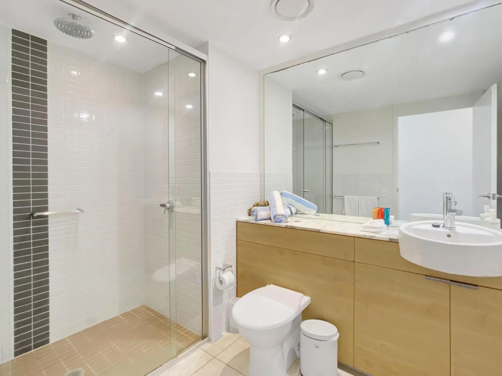 Blue on Blue Studio Room 1242