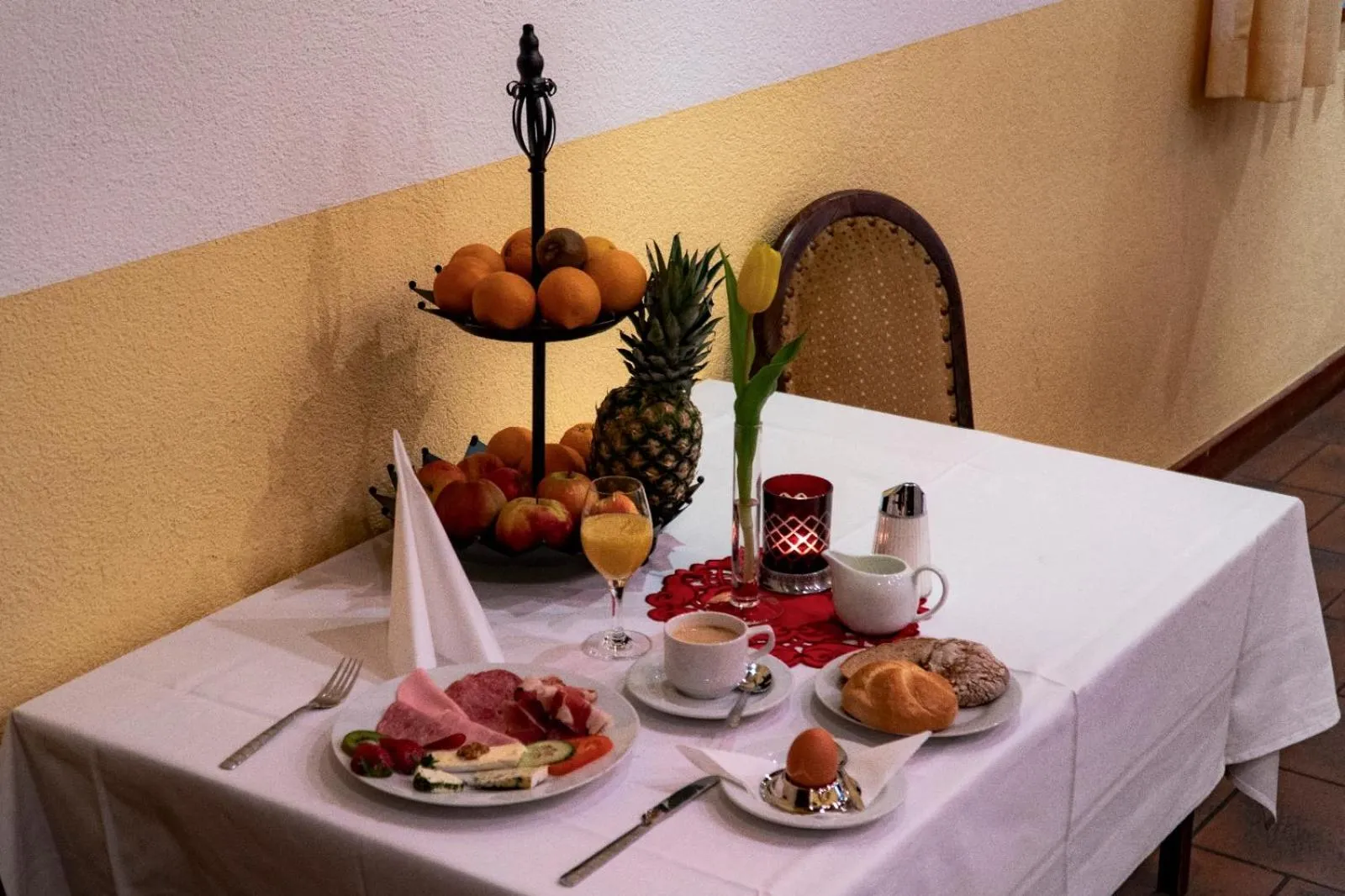 Breakfast in Hotel Bruggner Stub`n