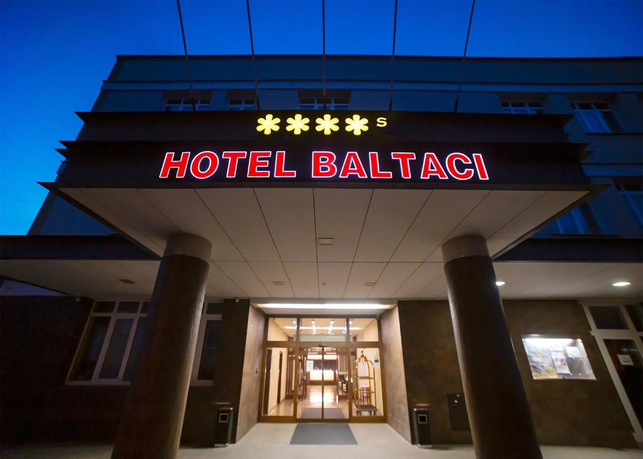 Property building in Hotel Baltaci Atrium