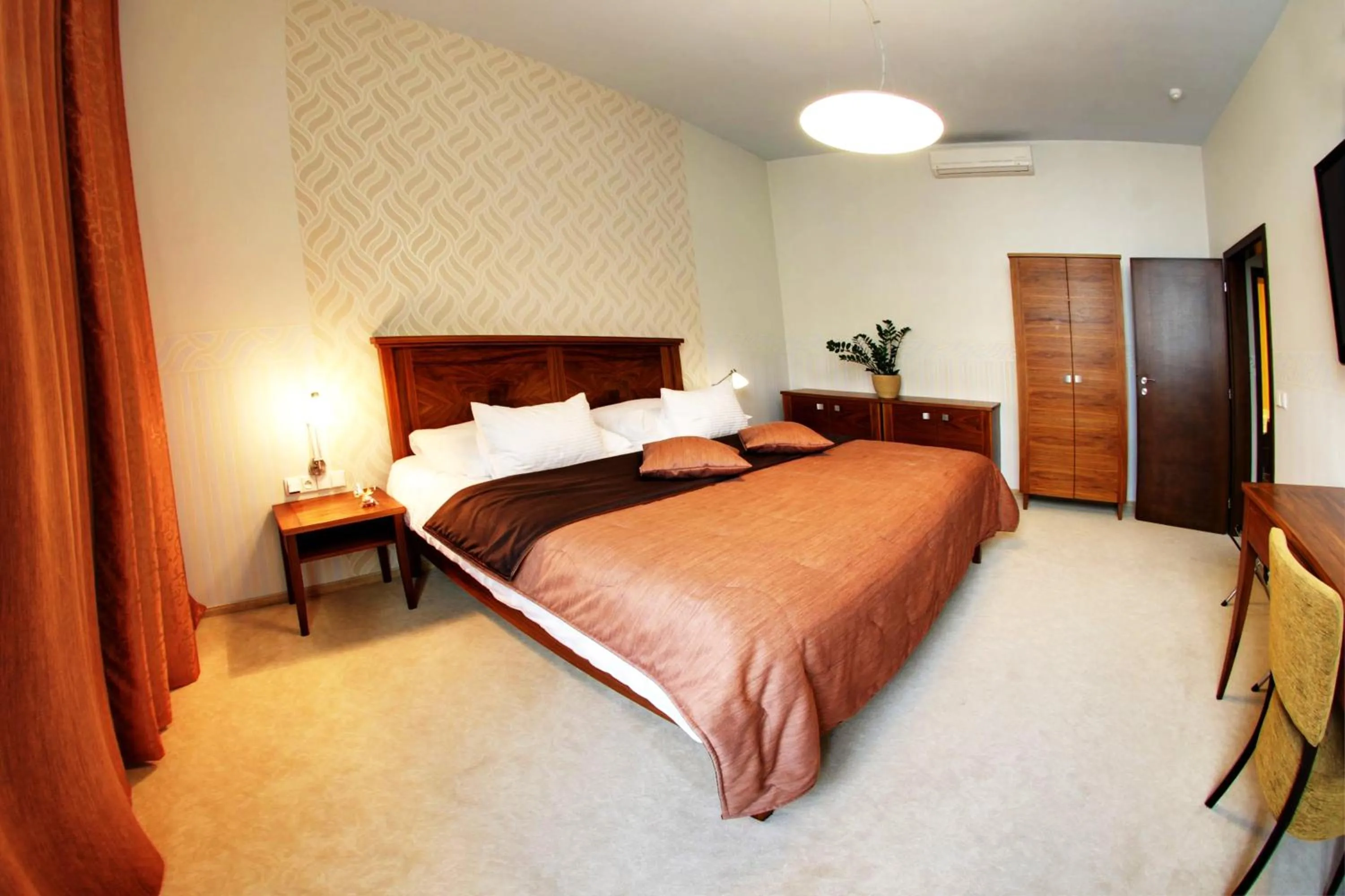 Bedroom, Bed in Hotel Baltaci Atrium