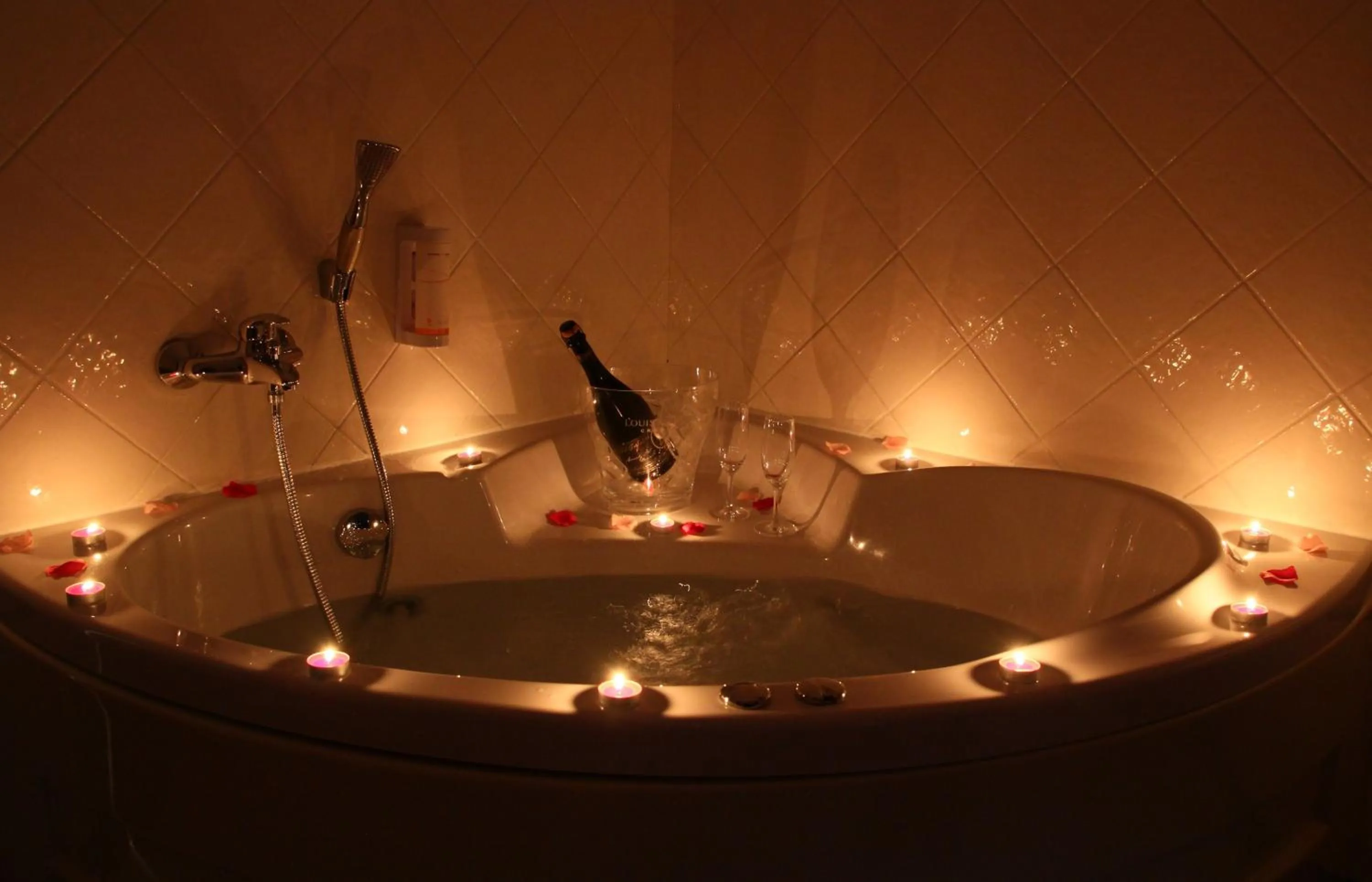 Bathroom in Hotel Baltaci U Náhonu