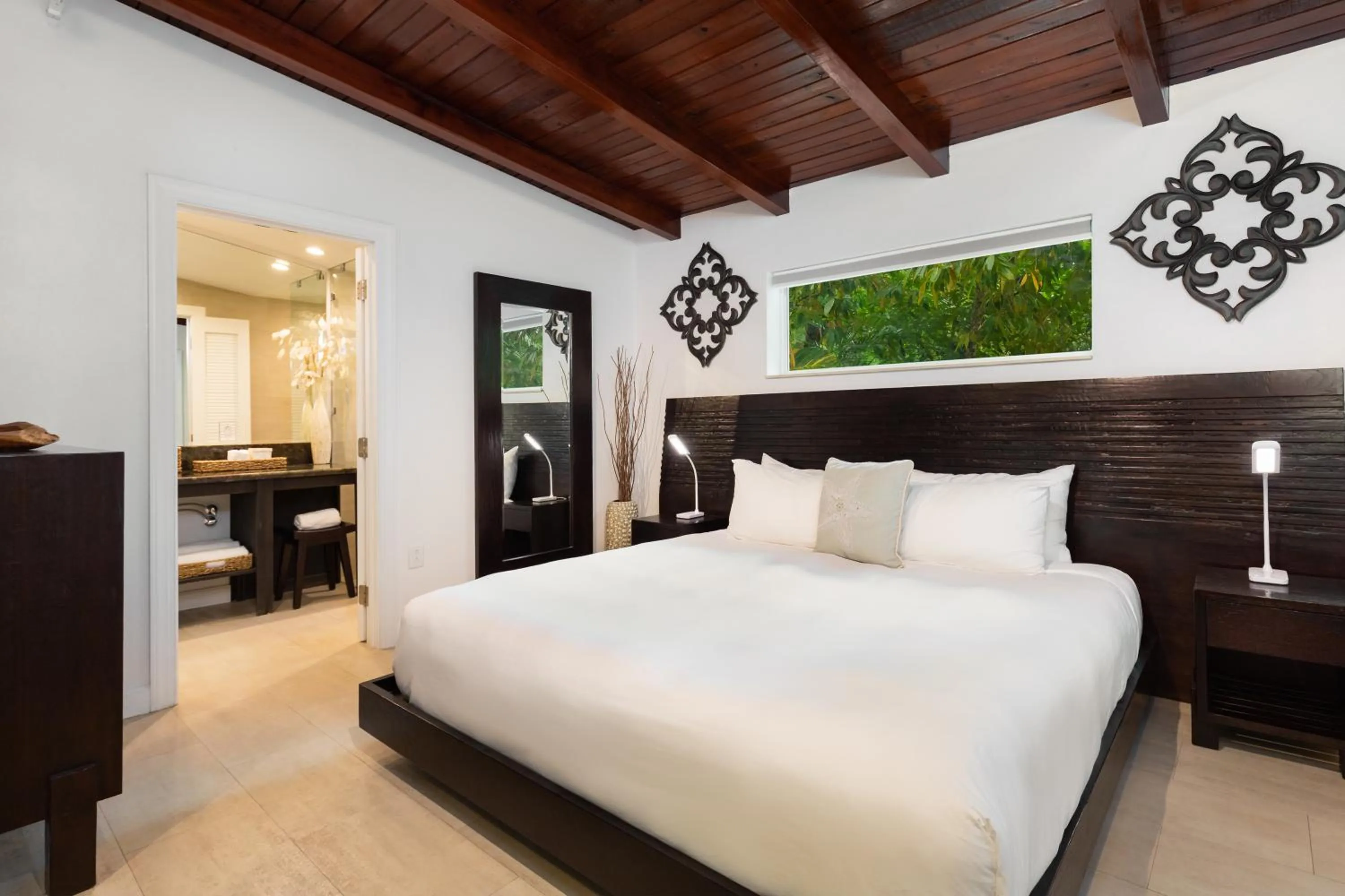 Paradise Bungalow in Largo Resort